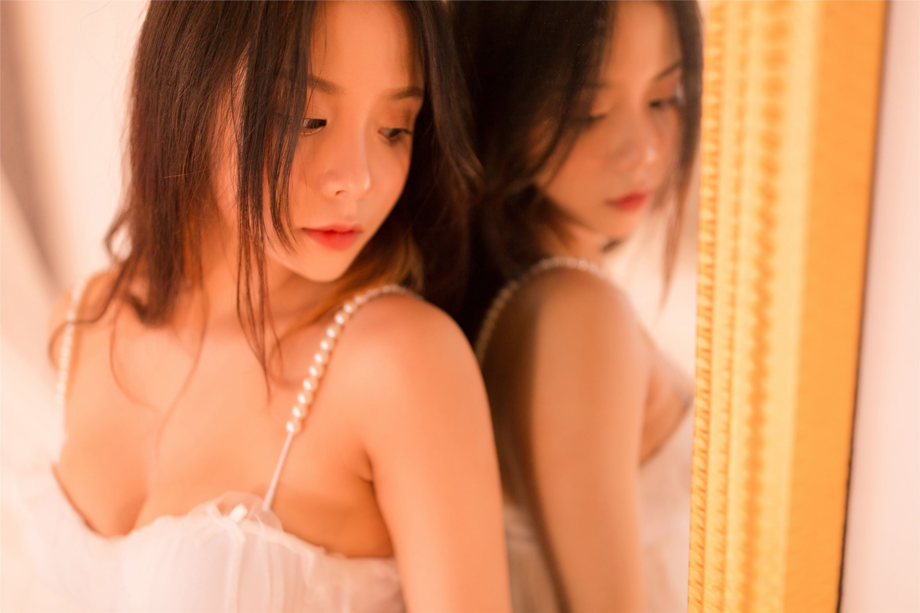 [YALAYI雅拉伊]2018.11.23 No.129 异域风情少女 小小兔