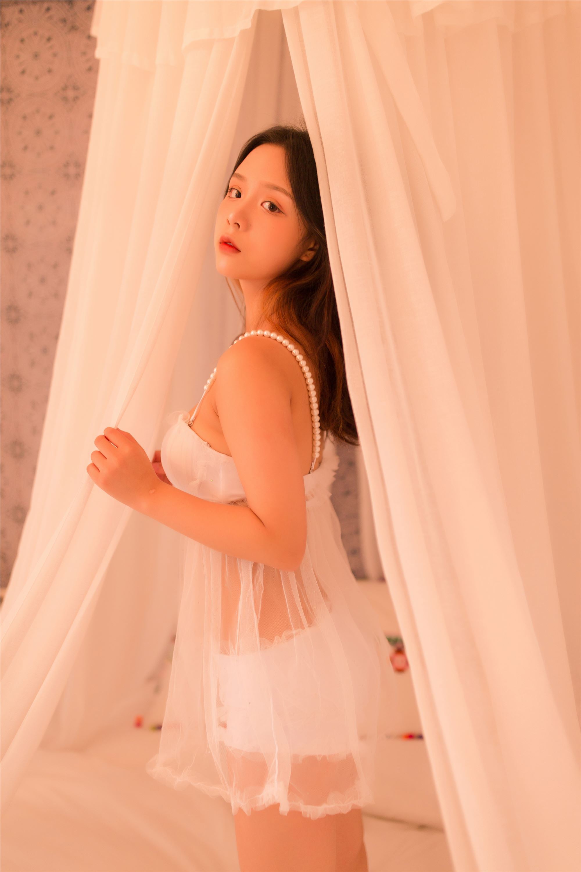 [YALAYI雅拉伊]2018.11.23 No.129 异域风情少女 小小兔