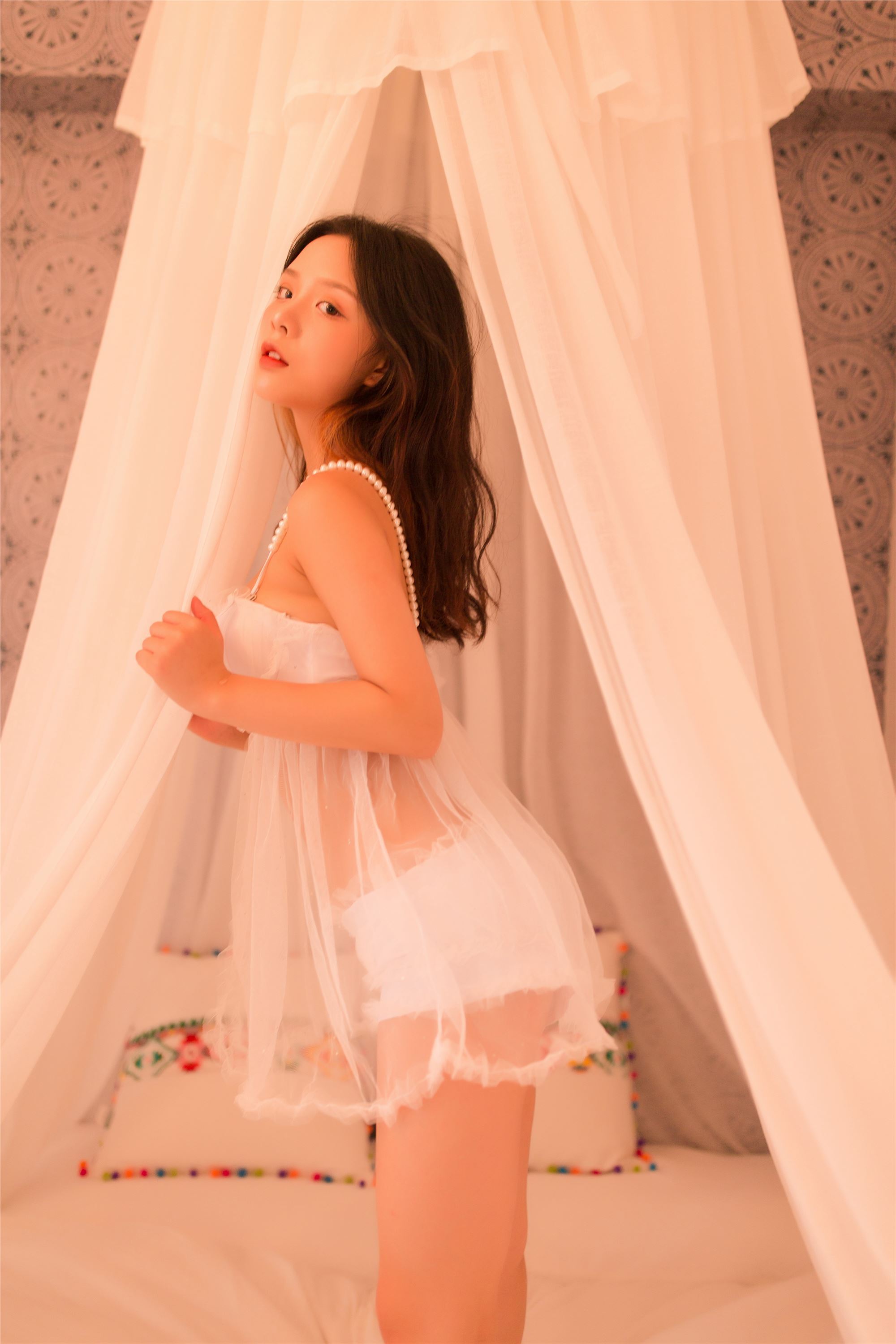 [YALAYI雅拉伊]2018.11.23 No.129 异域风情少女 小小兔