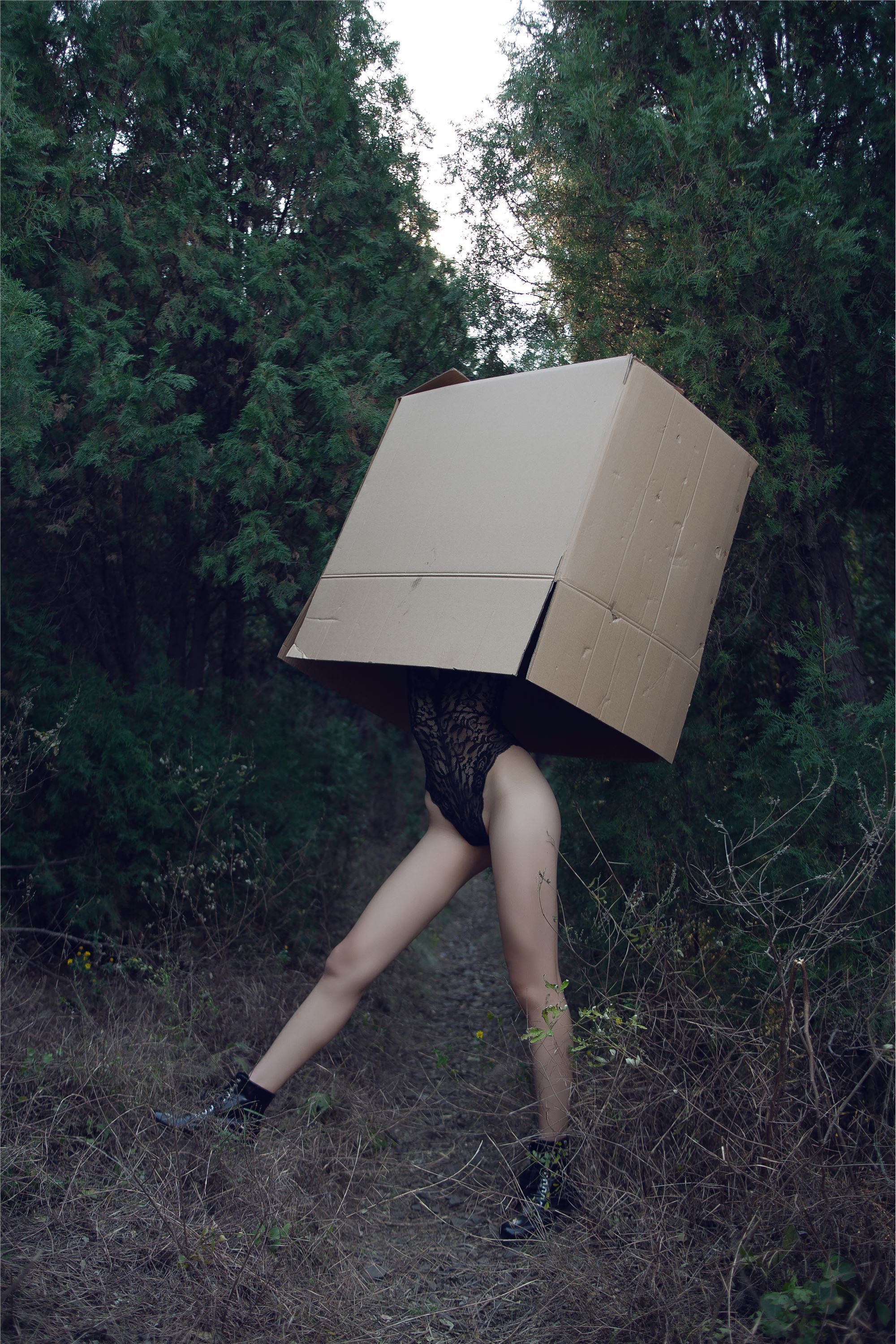 [YALAYI雅拉伊]2018.11.26 No.130 逃离出梦境 熏儿