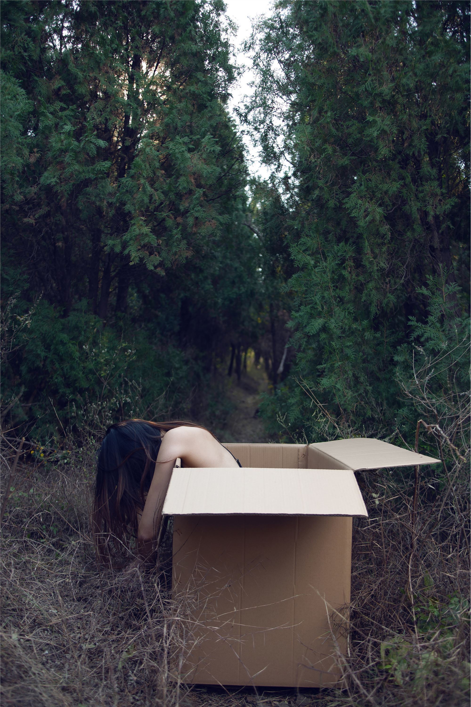 [YALAYI雅拉伊]2018.11.26 No.130 逃离出梦境 熏儿