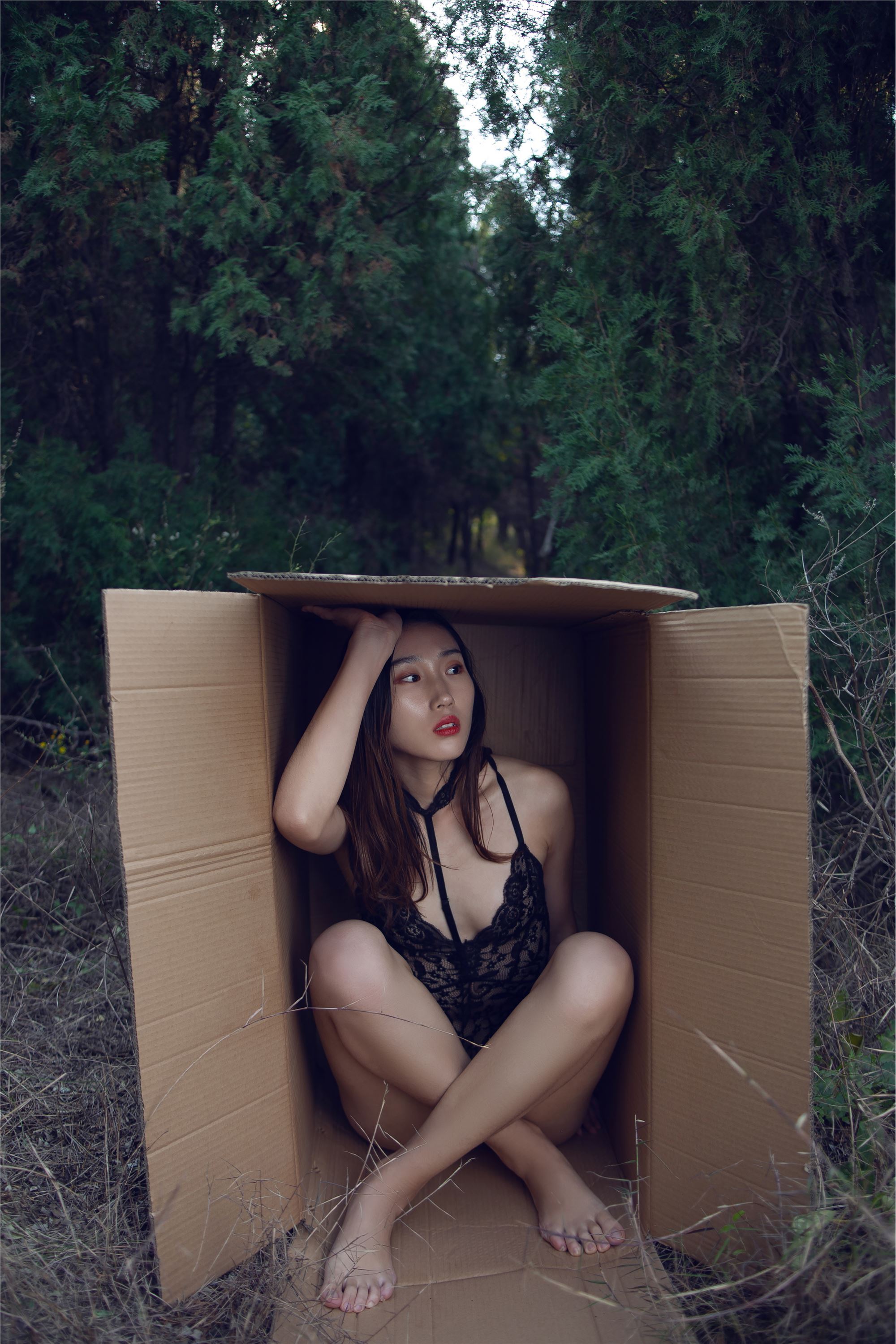 [YALAYI雅拉伊]2018.11.26 No.130 逃离出梦境 熏儿