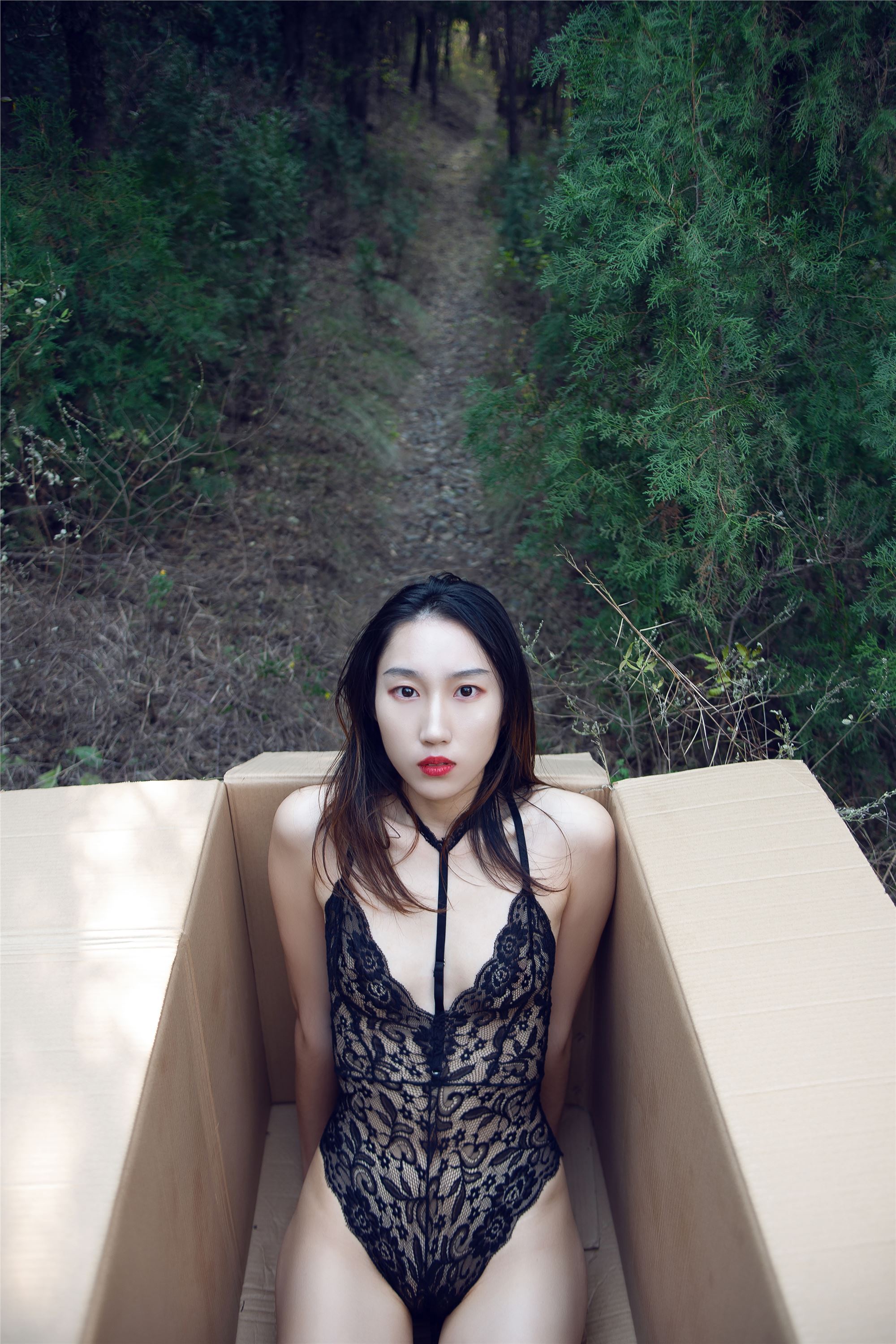 [YALAYI雅拉伊]2018.11.26 No.130 逃离出梦境 熏儿