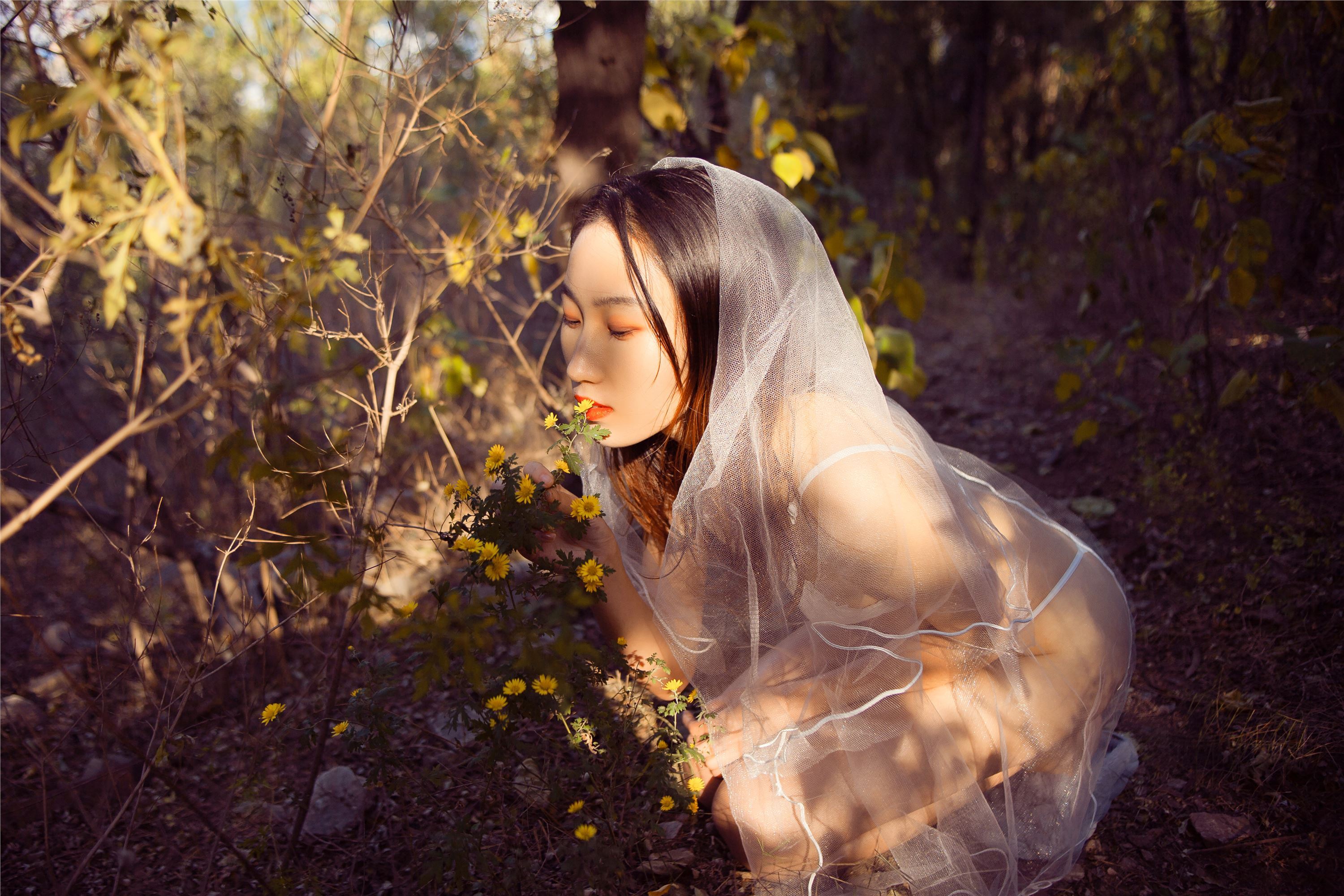 [YALAYI雅拉伊]2018.11.29 No.133 深山原野 熏儿