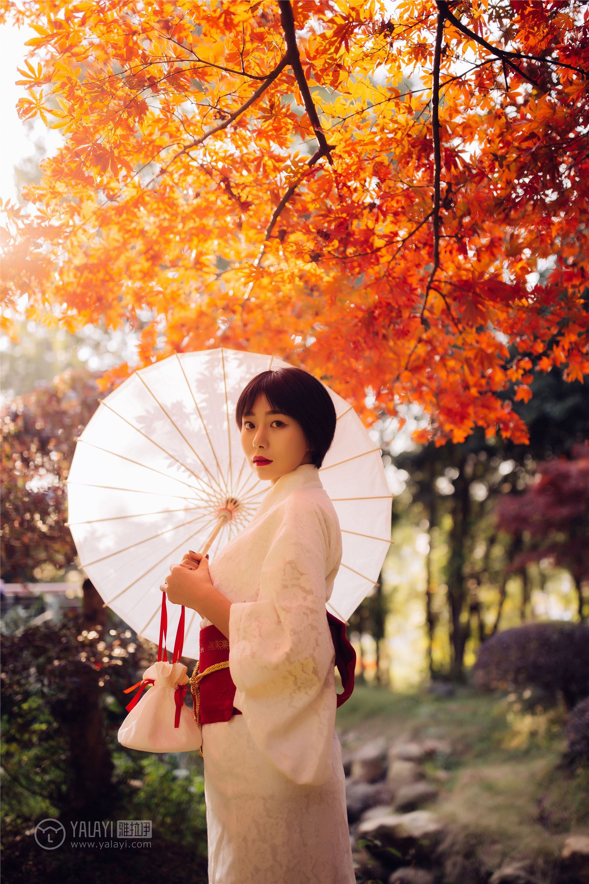 [YALAYI雅拉伊]2018.12.04 No.136 夕阳下的和风少女 静静
