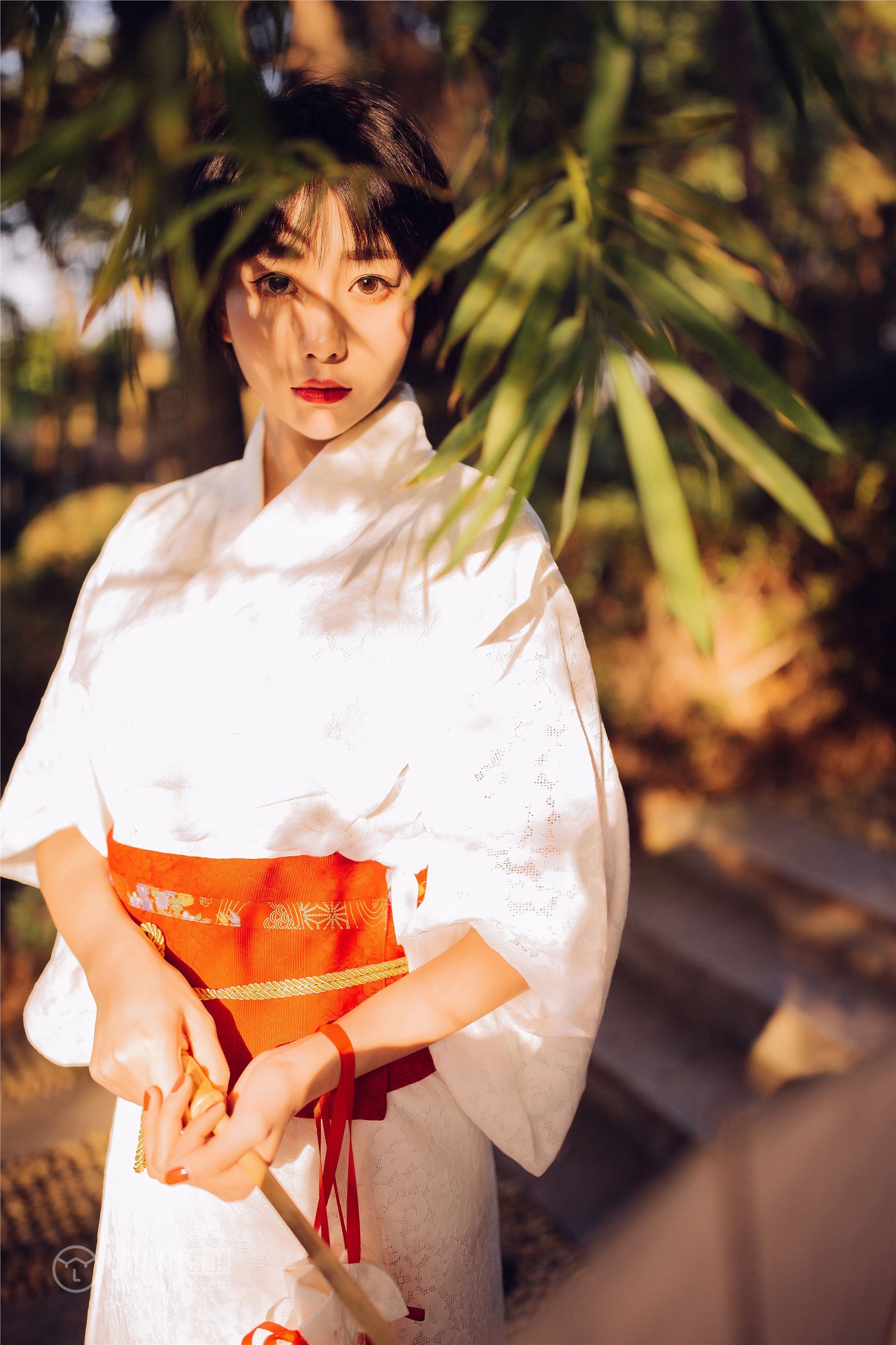 [YALAYI雅拉伊]2018.12.04 No.136 夕阳下的和风少女 静静