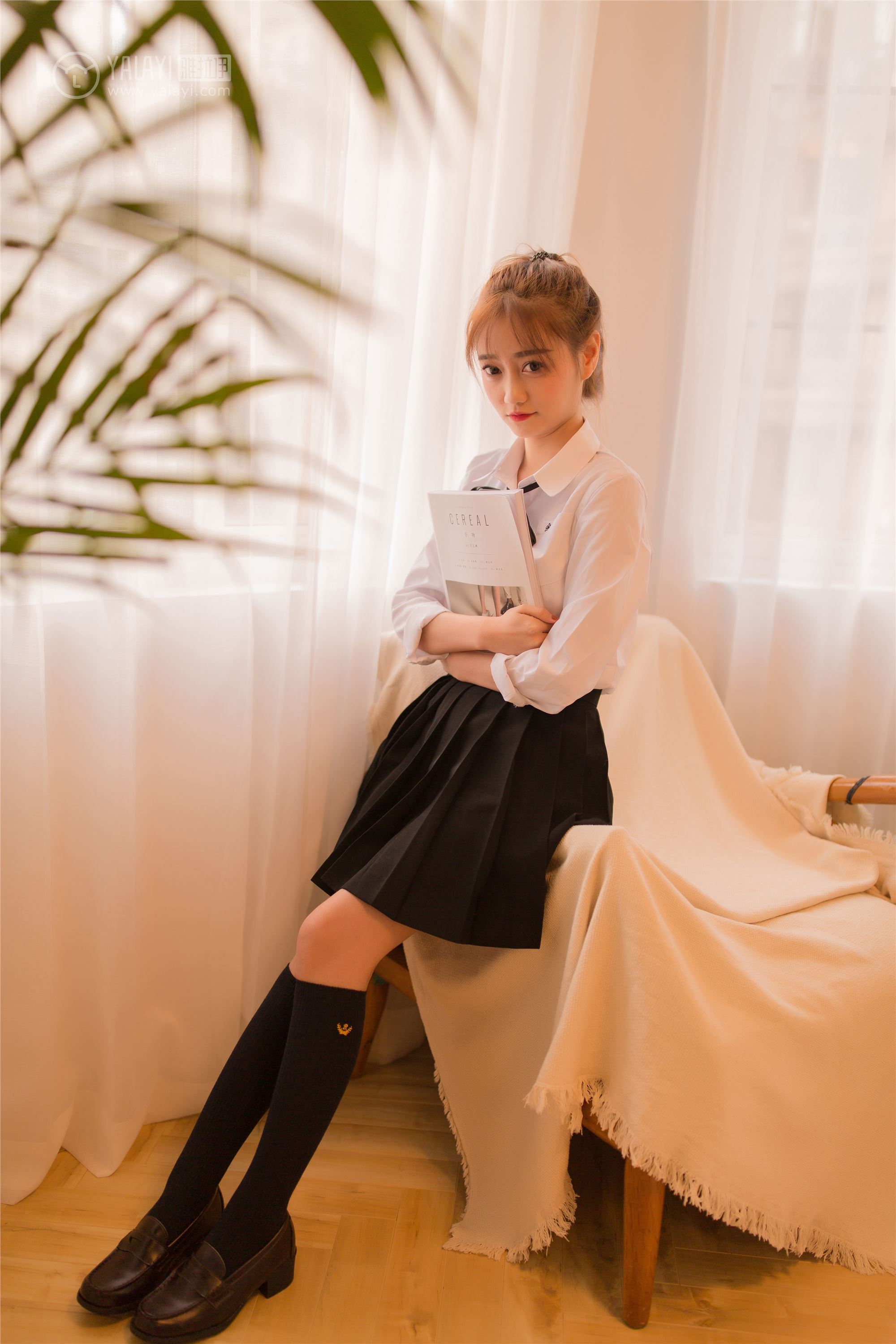 [YALAYI雅拉伊]2018.12.06 No.138 粉黛少女 李诗雨