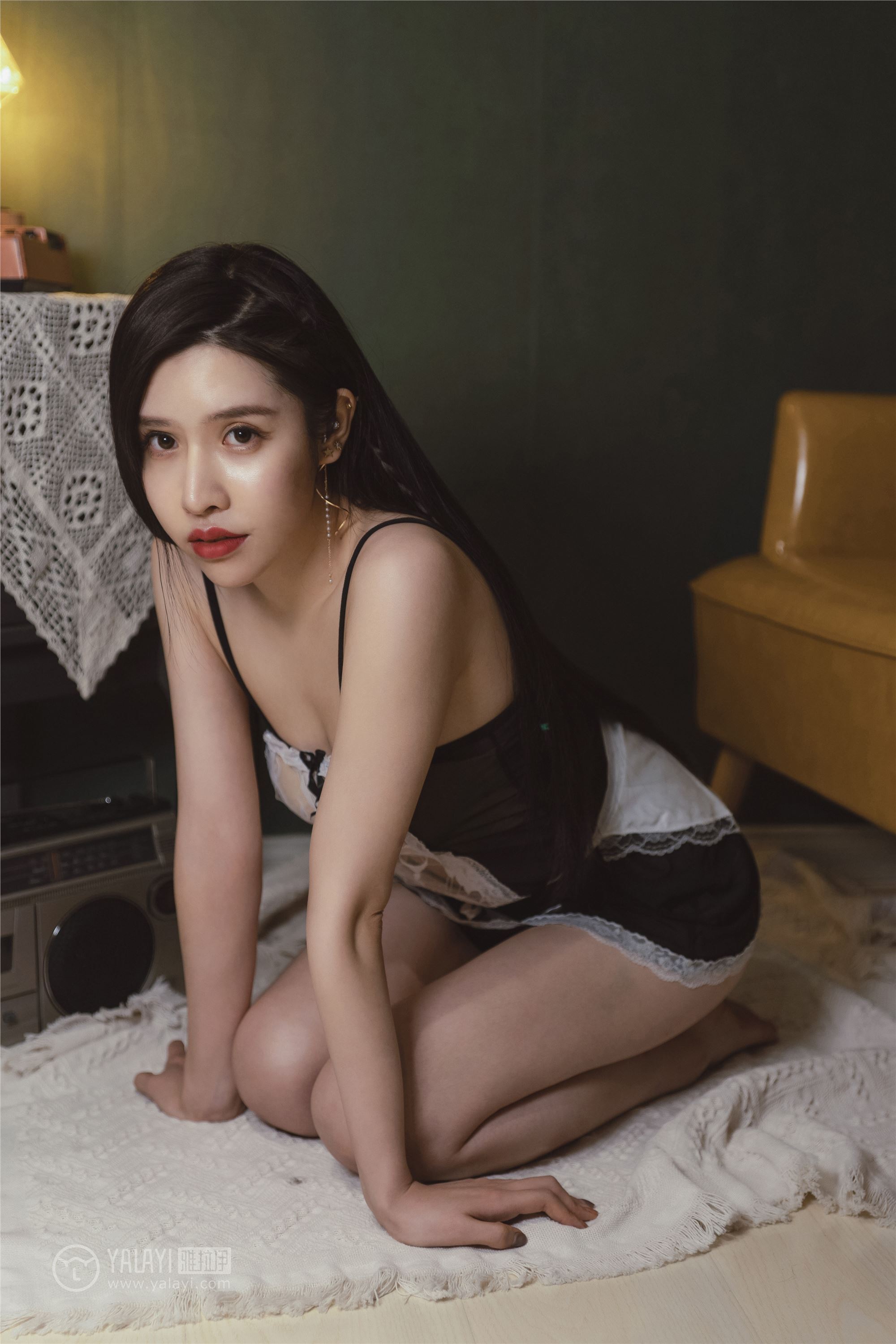 [YALAYI雅拉伊]2018.12.13 No.143 黑咖啡 颖莹