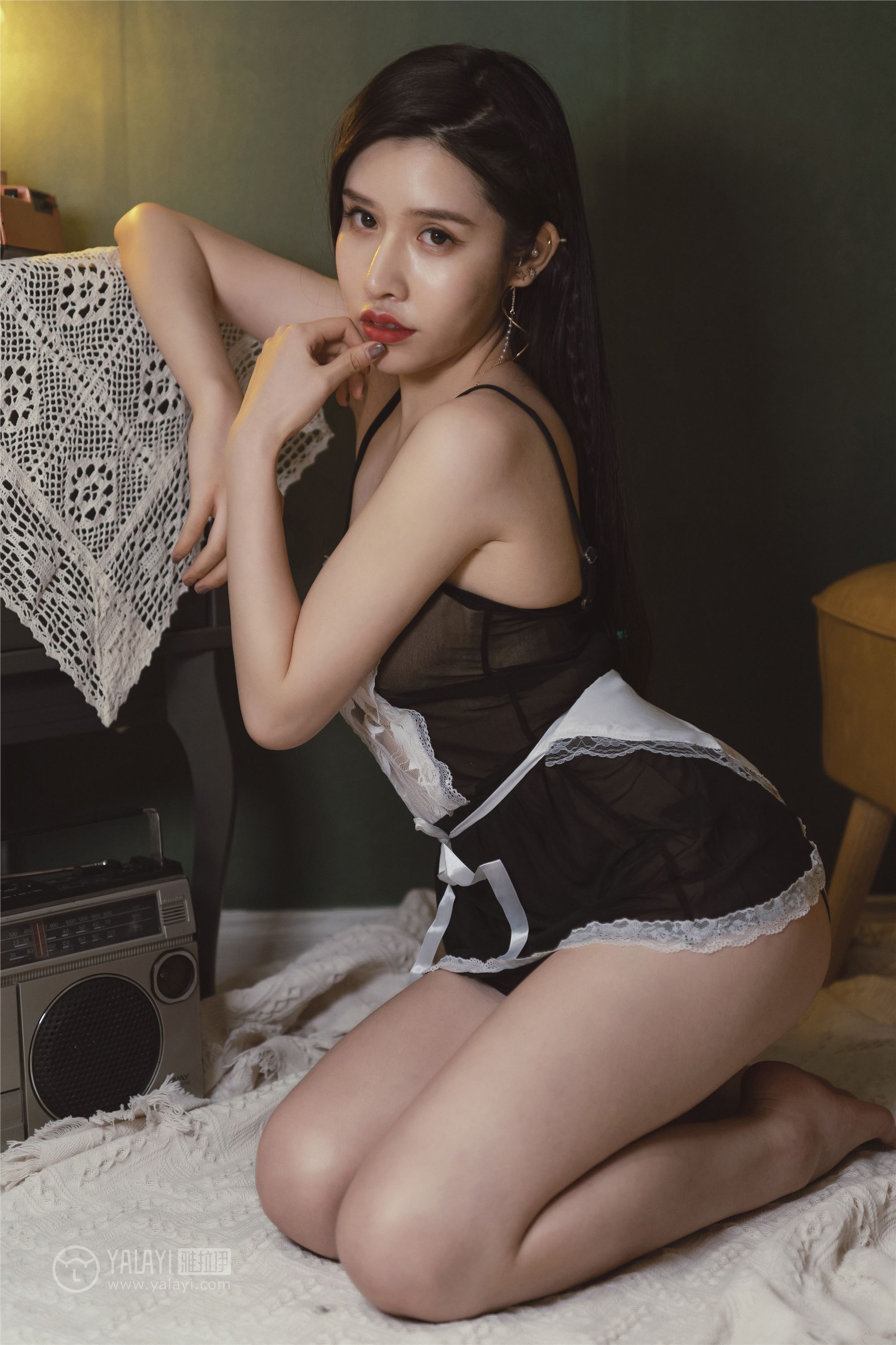 [YALAYI雅拉伊]2018.12.13 No.143 黑咖啡 颖莹