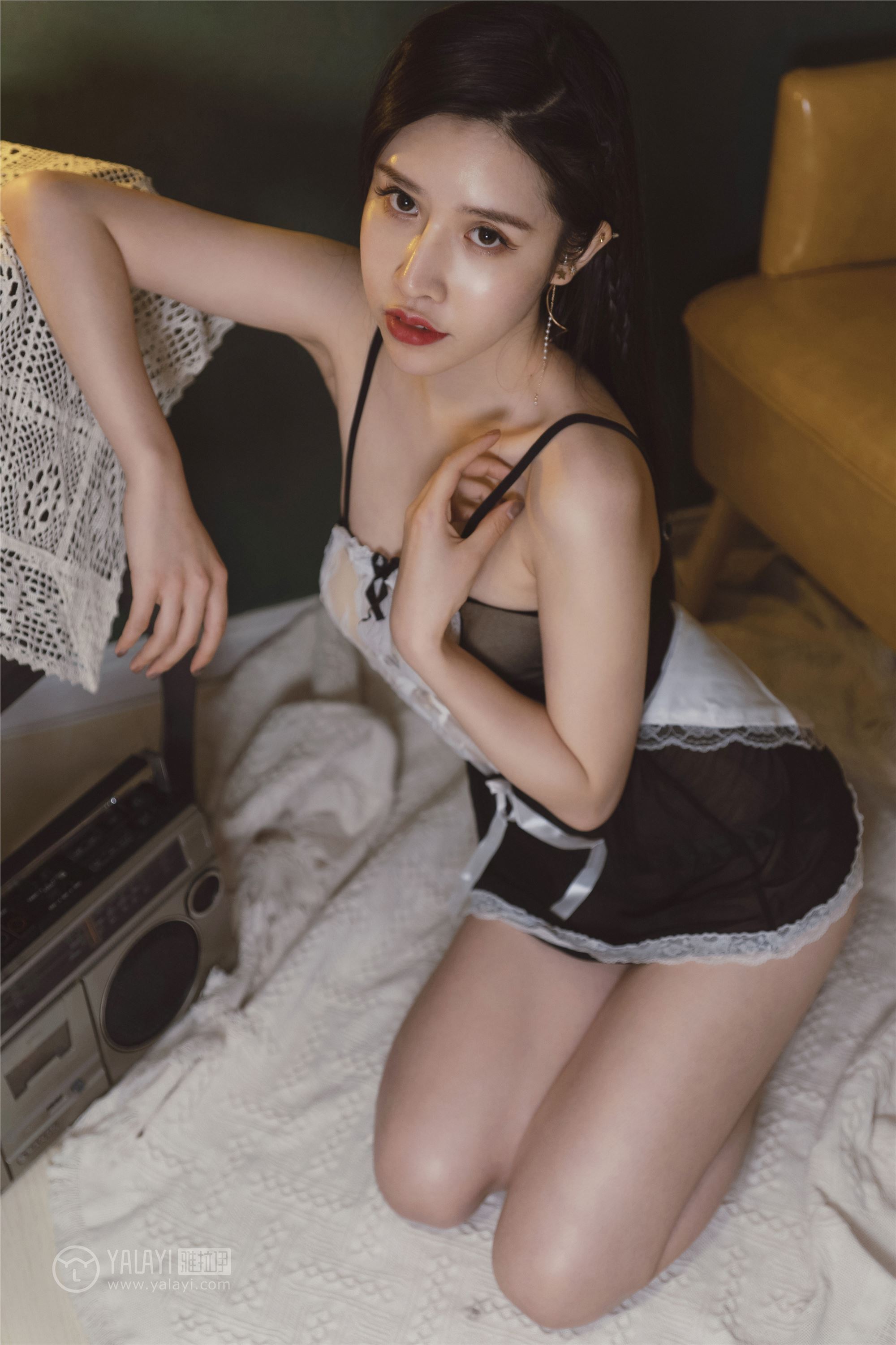 [YALAYI雅拉伊]2018.12.13 No.143 黑咖啡 颖莹