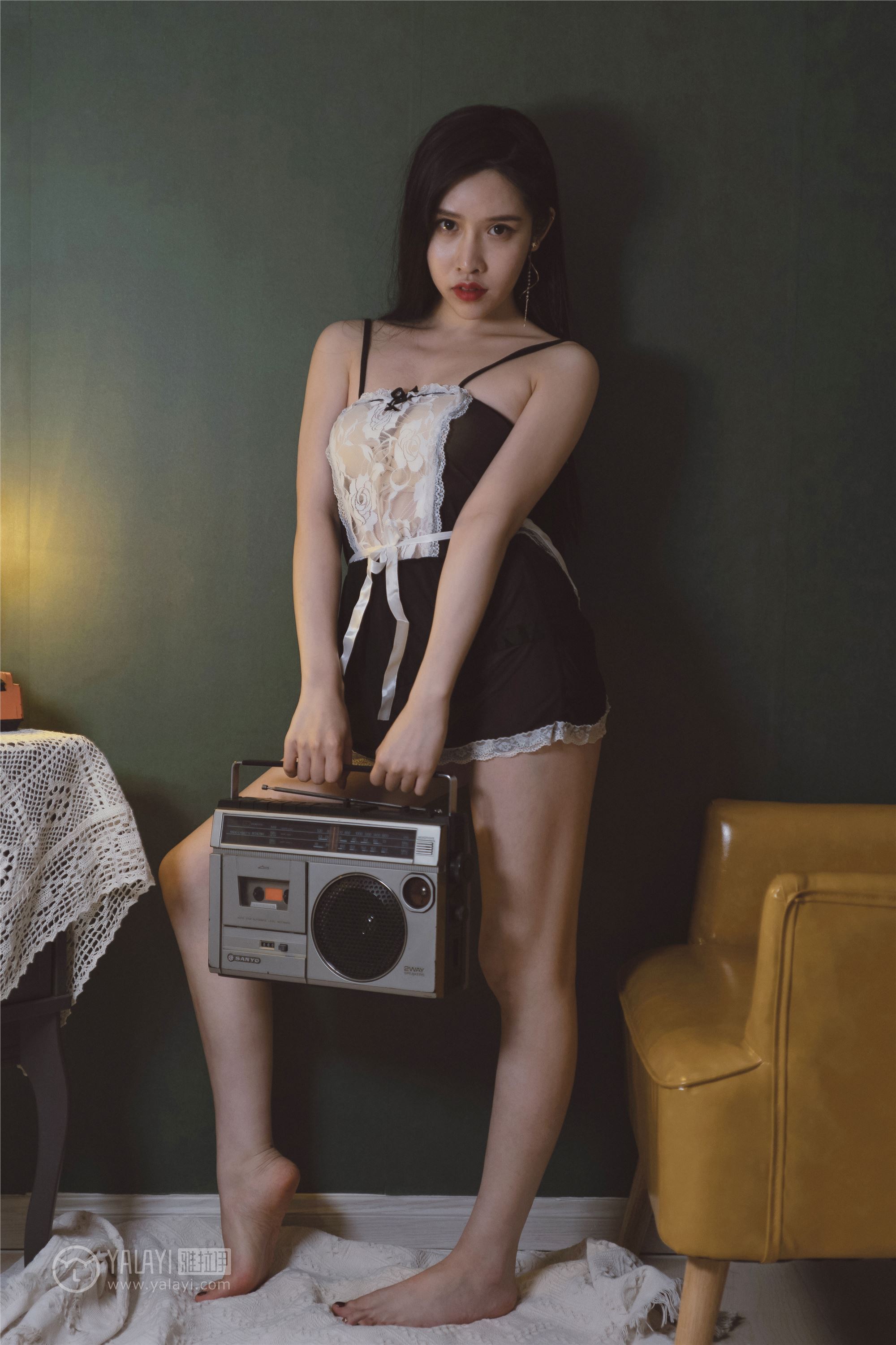 [YALAYI雅拉伊]2018.12.13 No.143 黑咖啡 颖莹