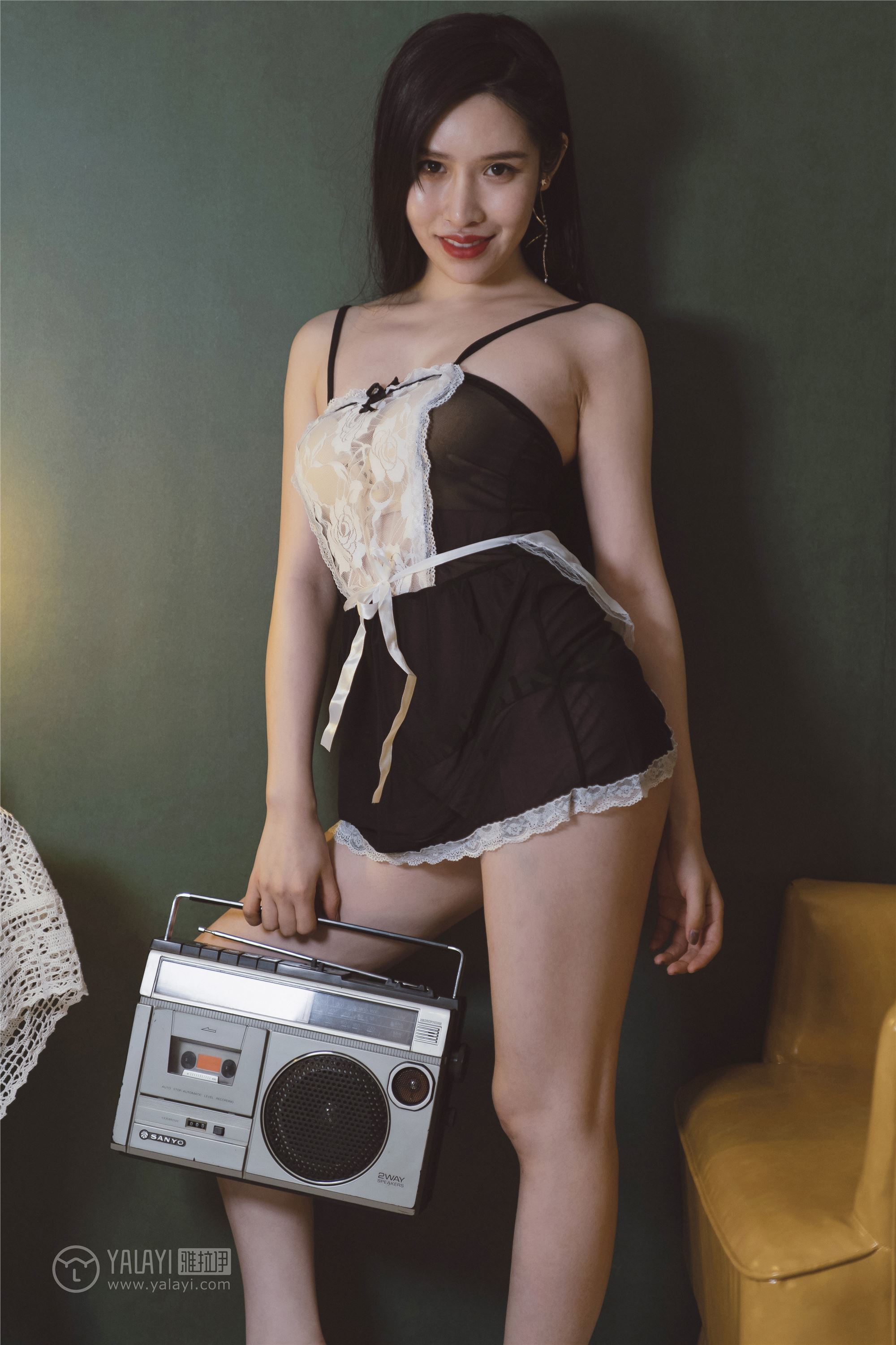 [YALAYI雅拉伊]2018.12.13 No.143 黑咖啡 颖莹