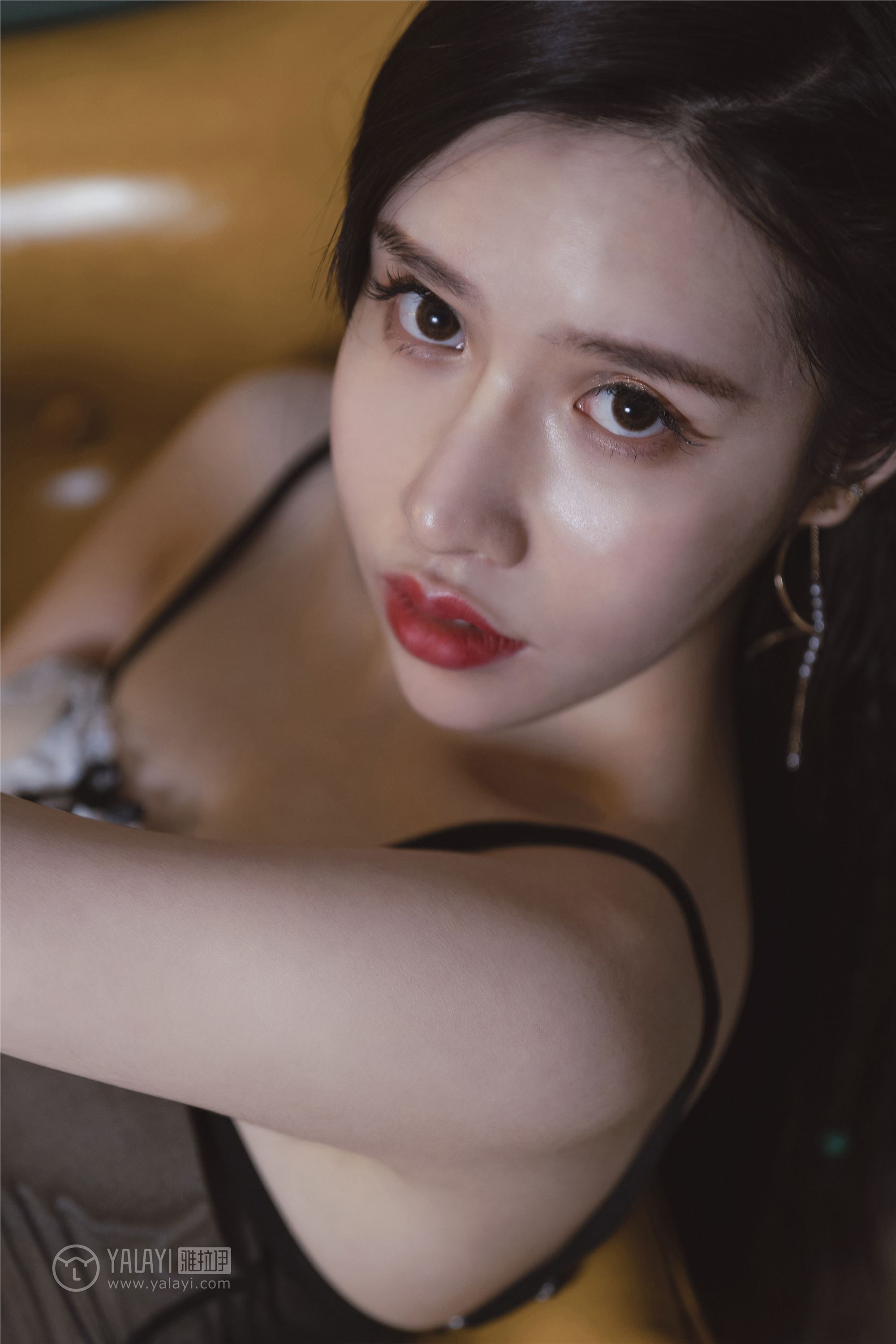 [YALAYI雅拉伊]2018.12.13 No.143 黑咖啡 颖莹