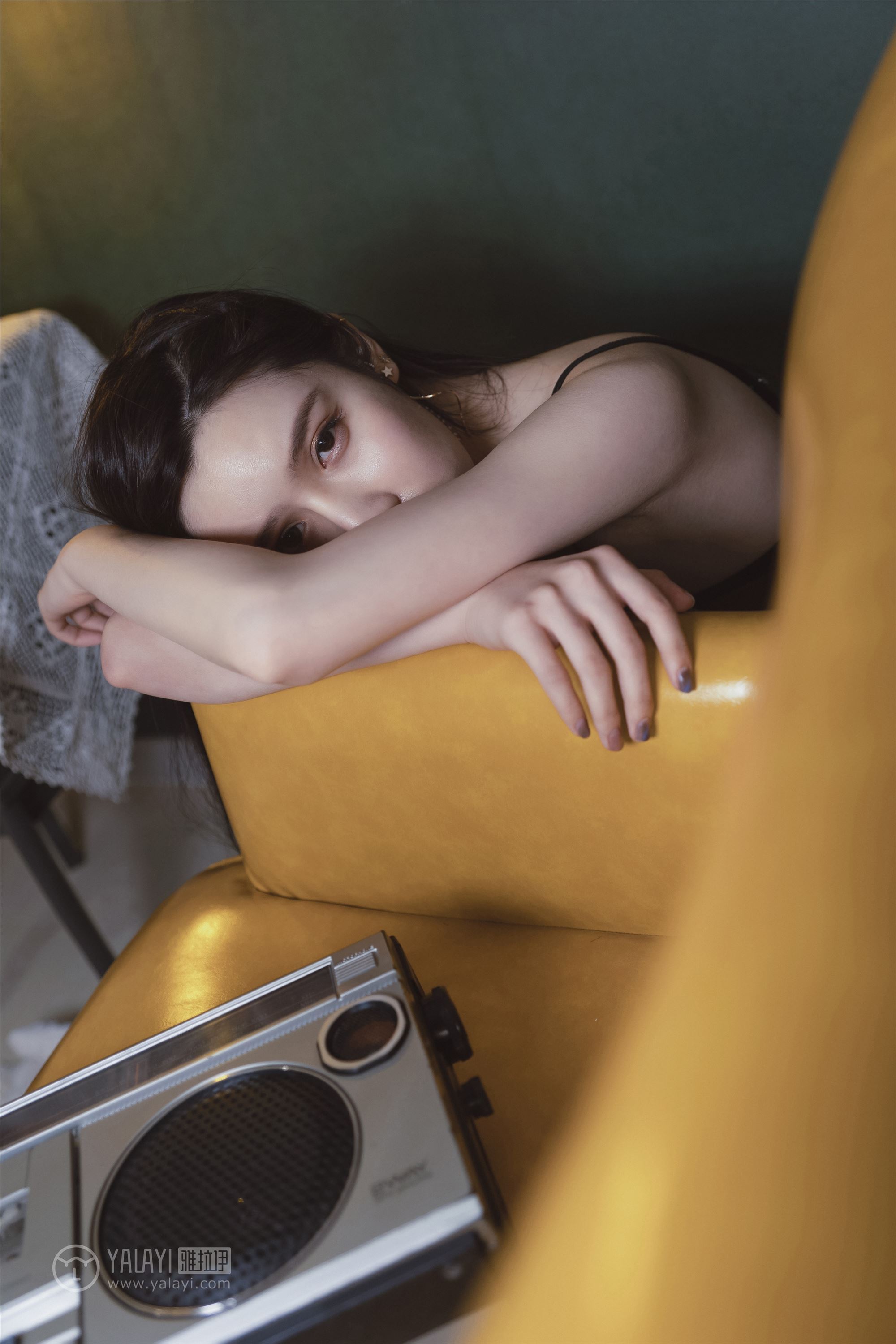 [YALAYI雅拉伊]2018.12.13 No.143 黑咖啡 颖莹