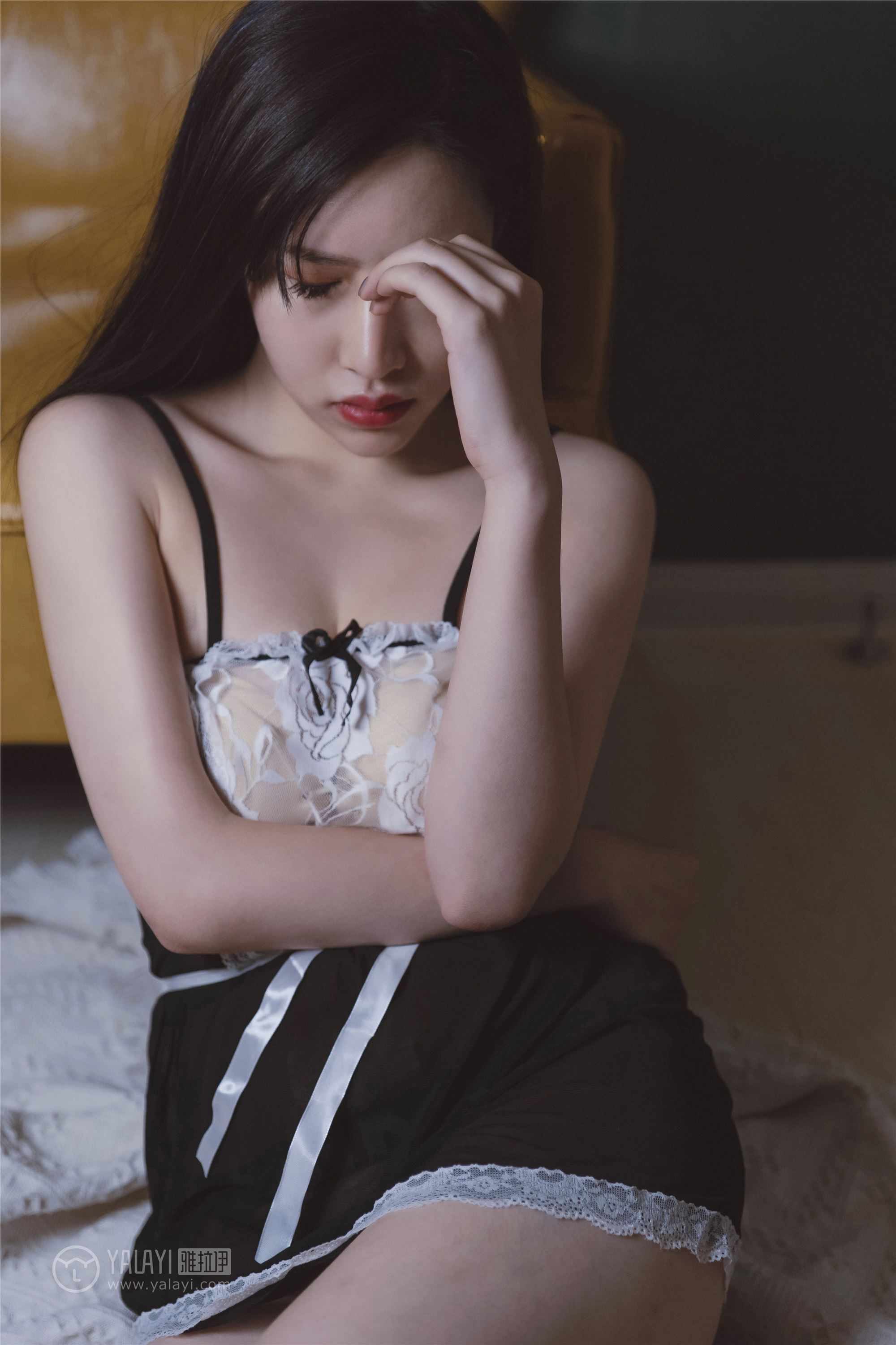 [YALAYI雅拉伊]2018.12.13 No.143 黑咖啡 颖莹