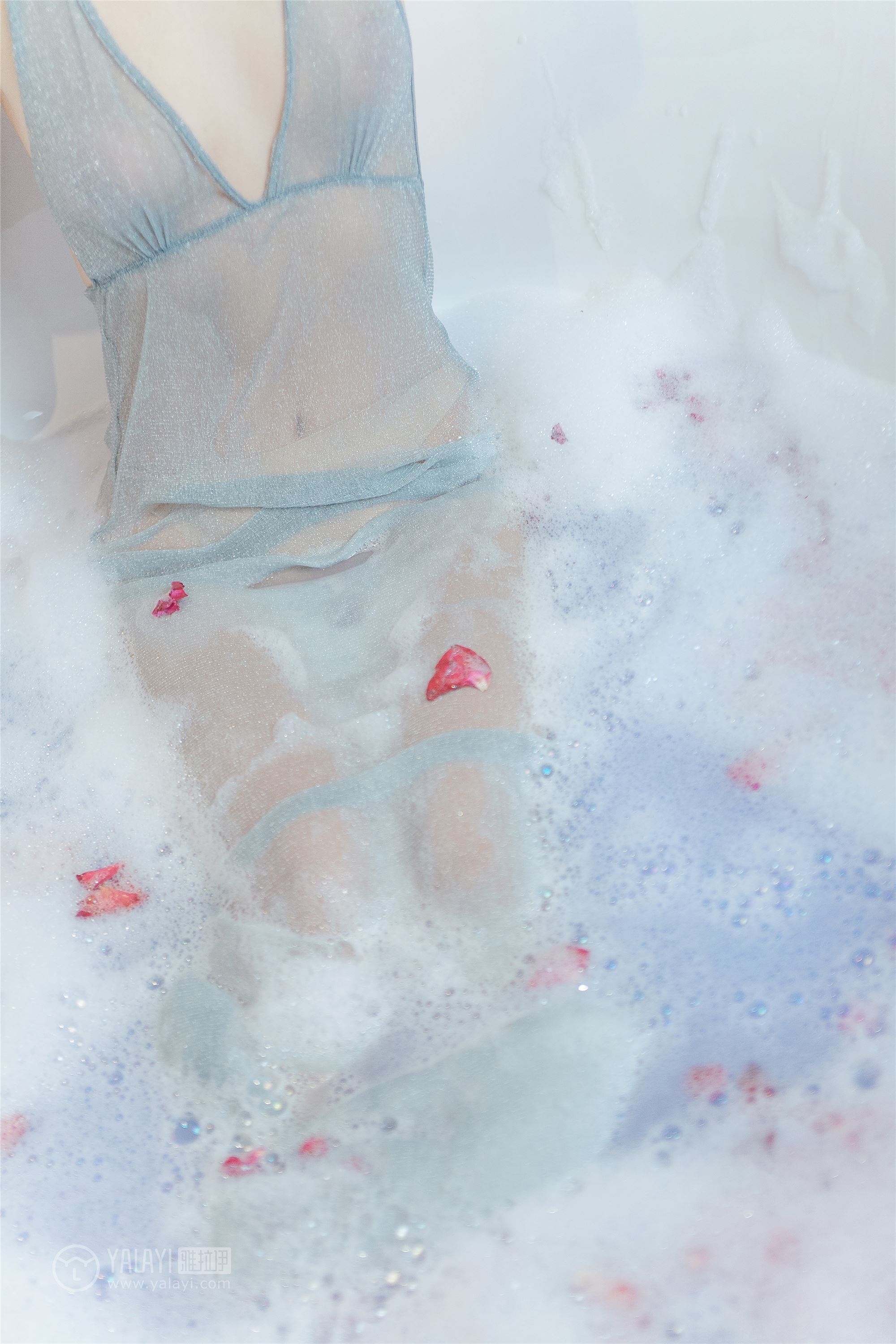 [YALAYI雅拉伊]2018.12.14 No.144 浴湿不挂 嫣然