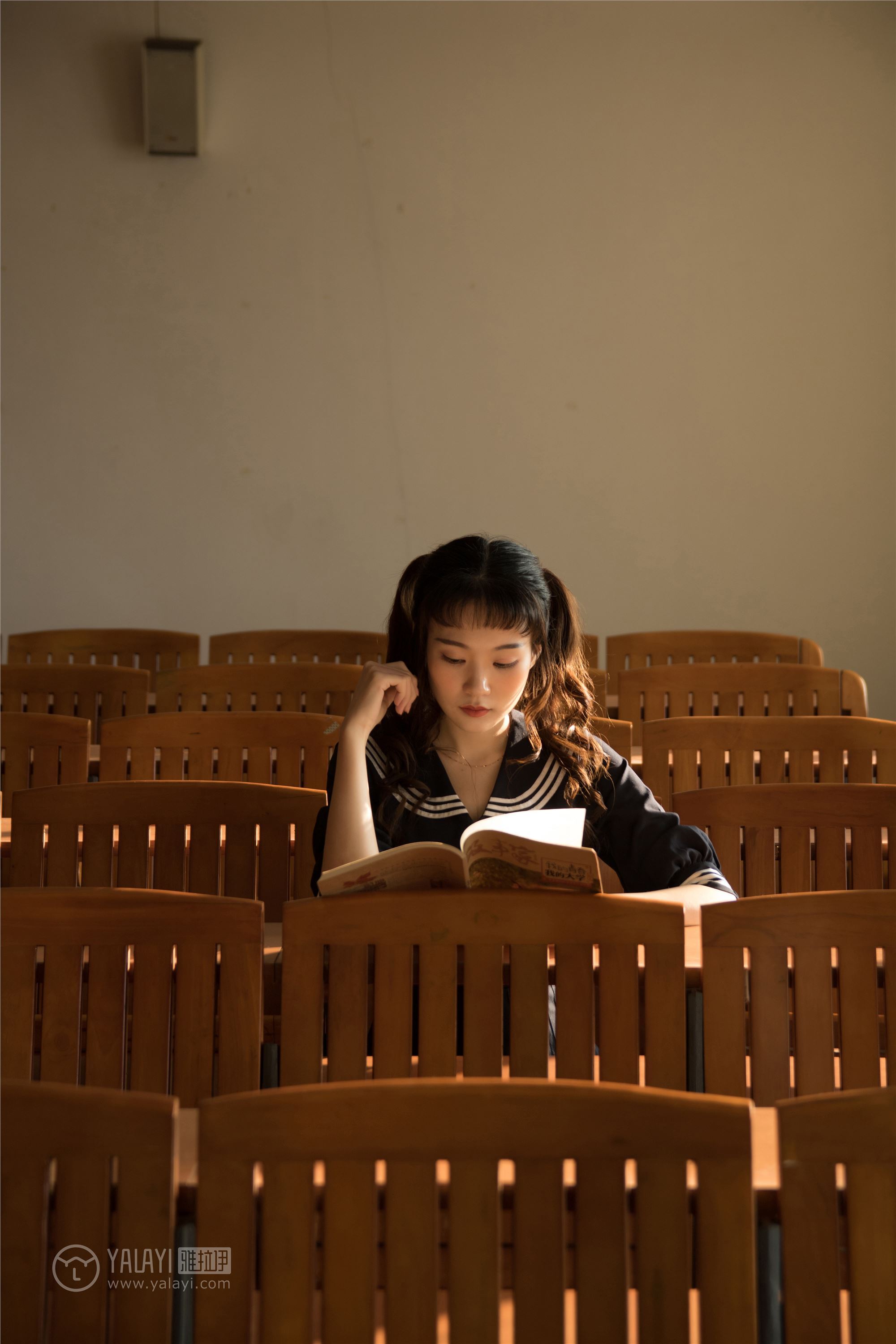 [YALAYI雅拉伊]2018.12.19 No.147 等 奥莉