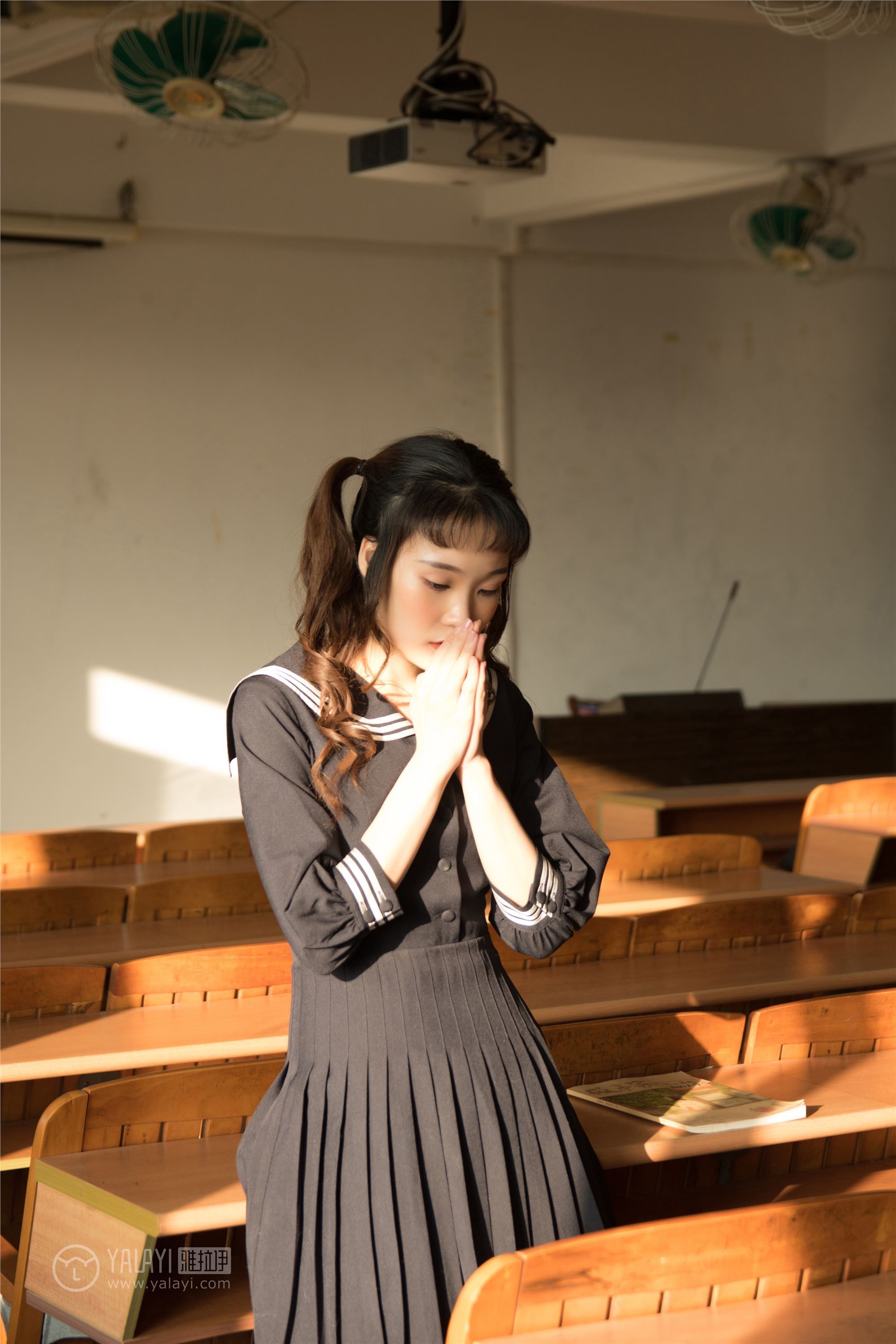 [YALAYI雅拉伊]2018.12.19 No.147 等 奥莉