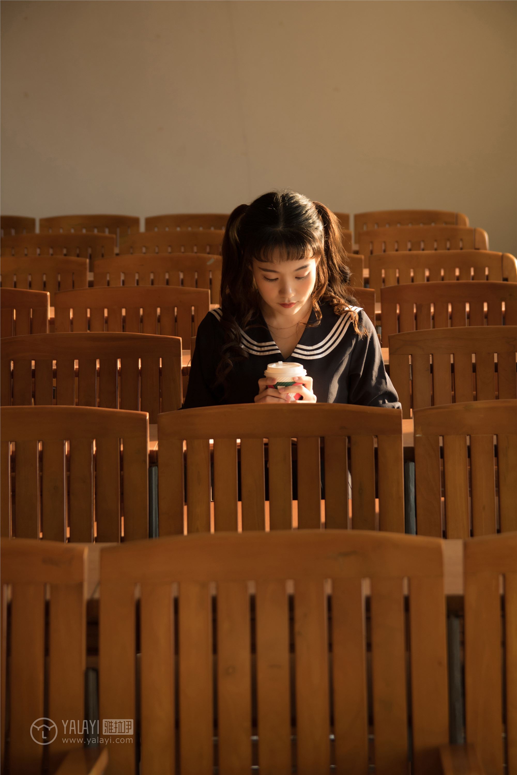 [YALAYI雅拉伊]2018.12.19 No.147 等 奥莉