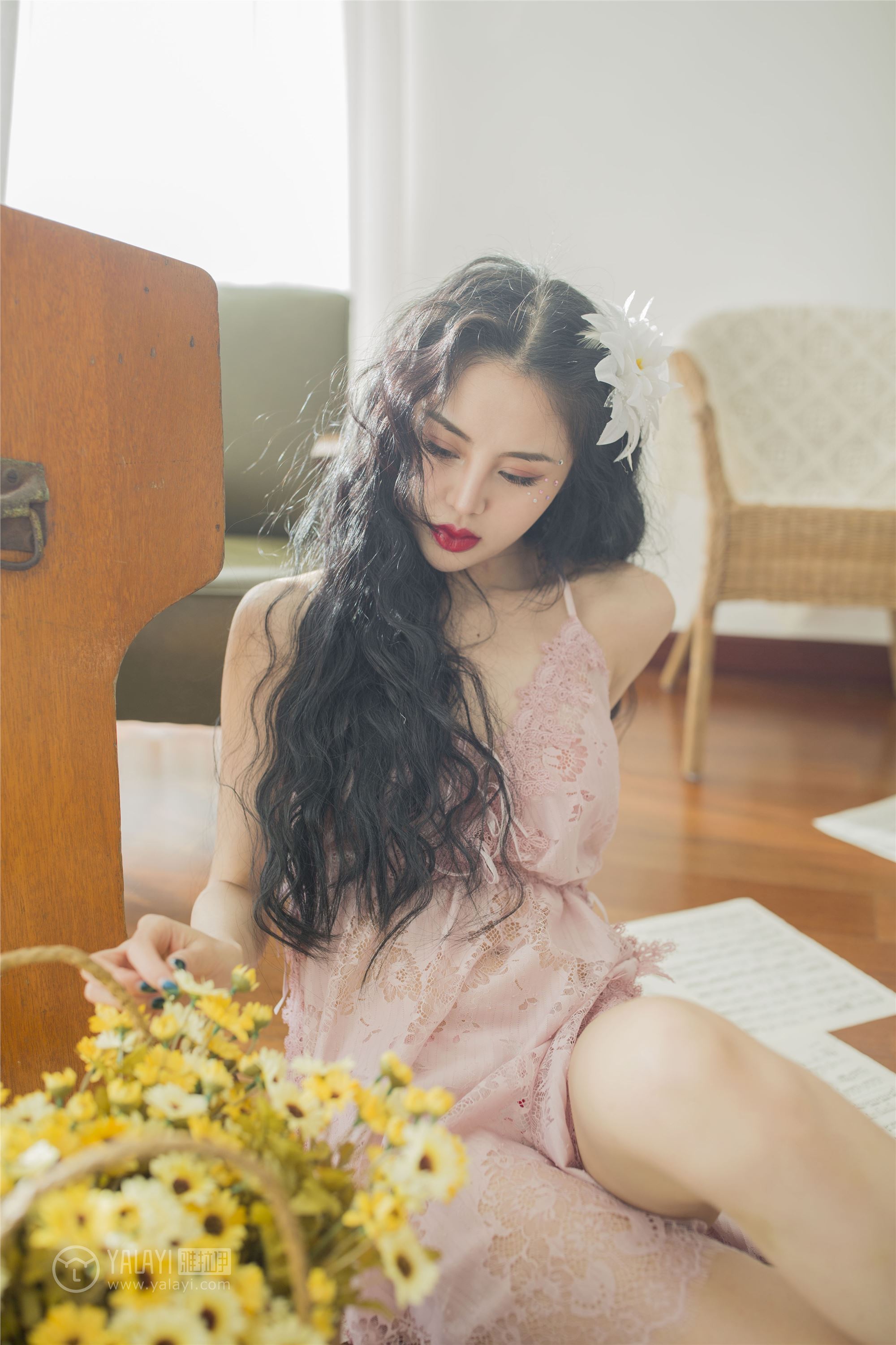 [YALAYI雅拉伊]2018.12.24 No.150 橘色的暖阳花 凉儿