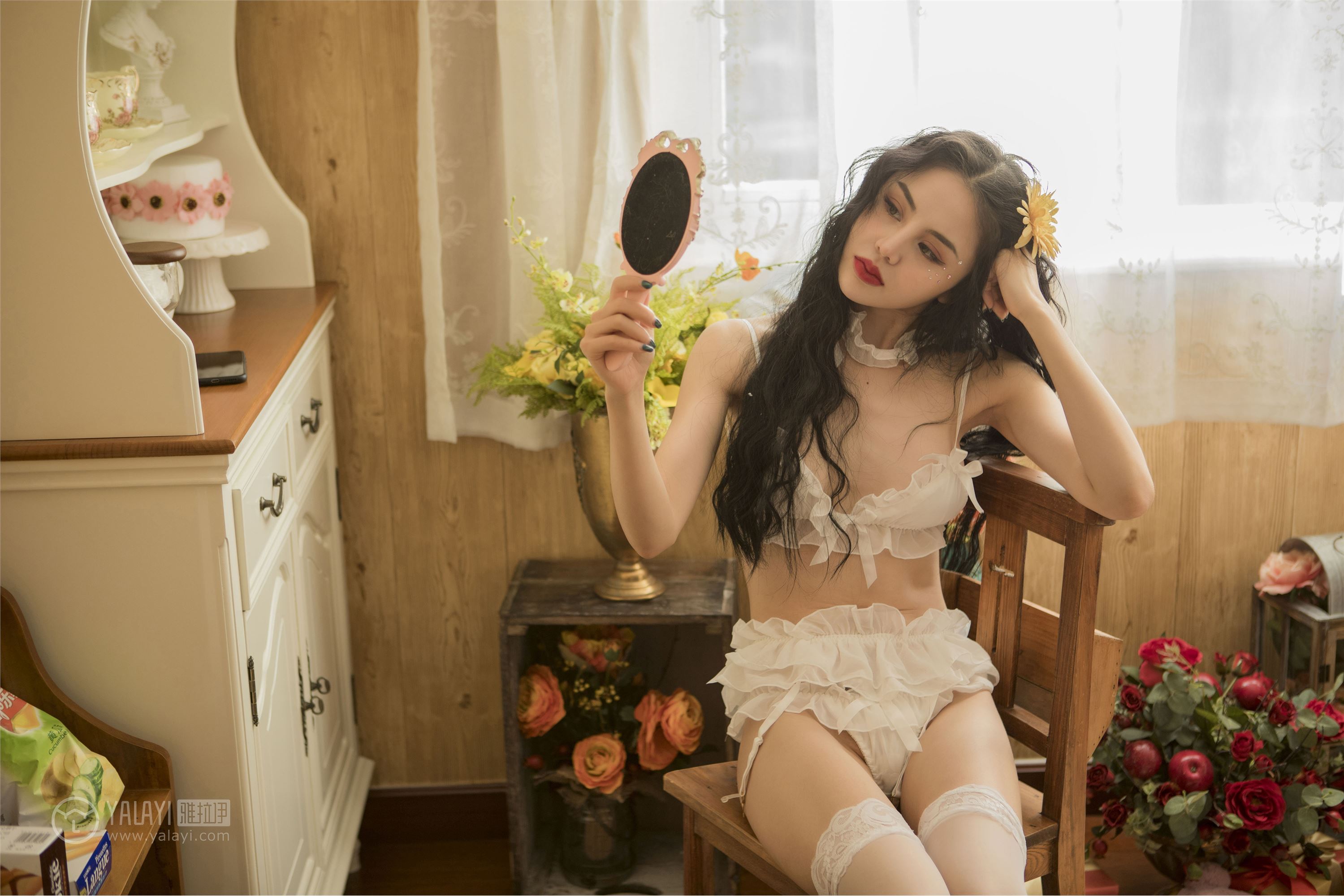 [YALAYI雅拉伊]2018.12.25 No.154 圣诞女皇 凉儿