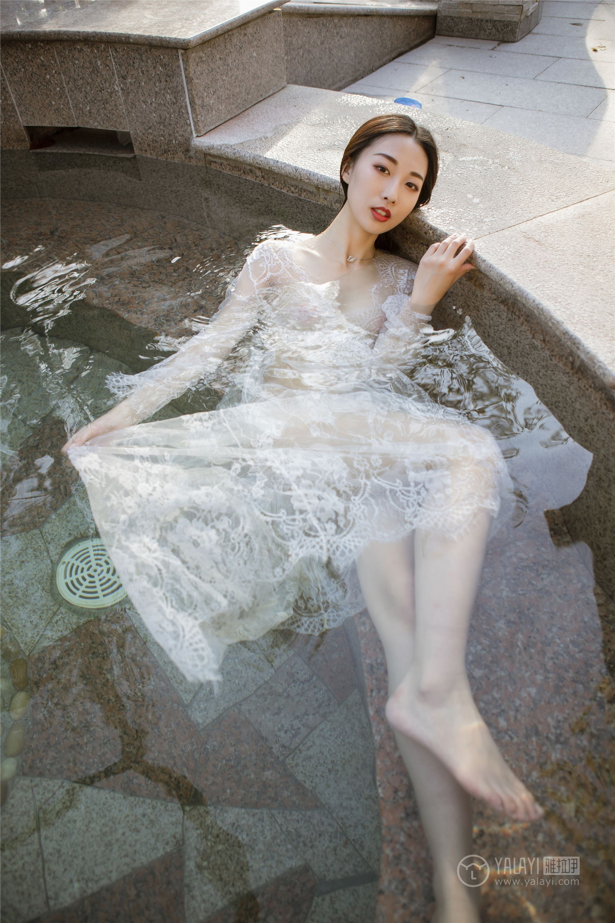 [YALAYI雅拉伊]2019.01.07 No.161 隐隐的柔情 佳佳