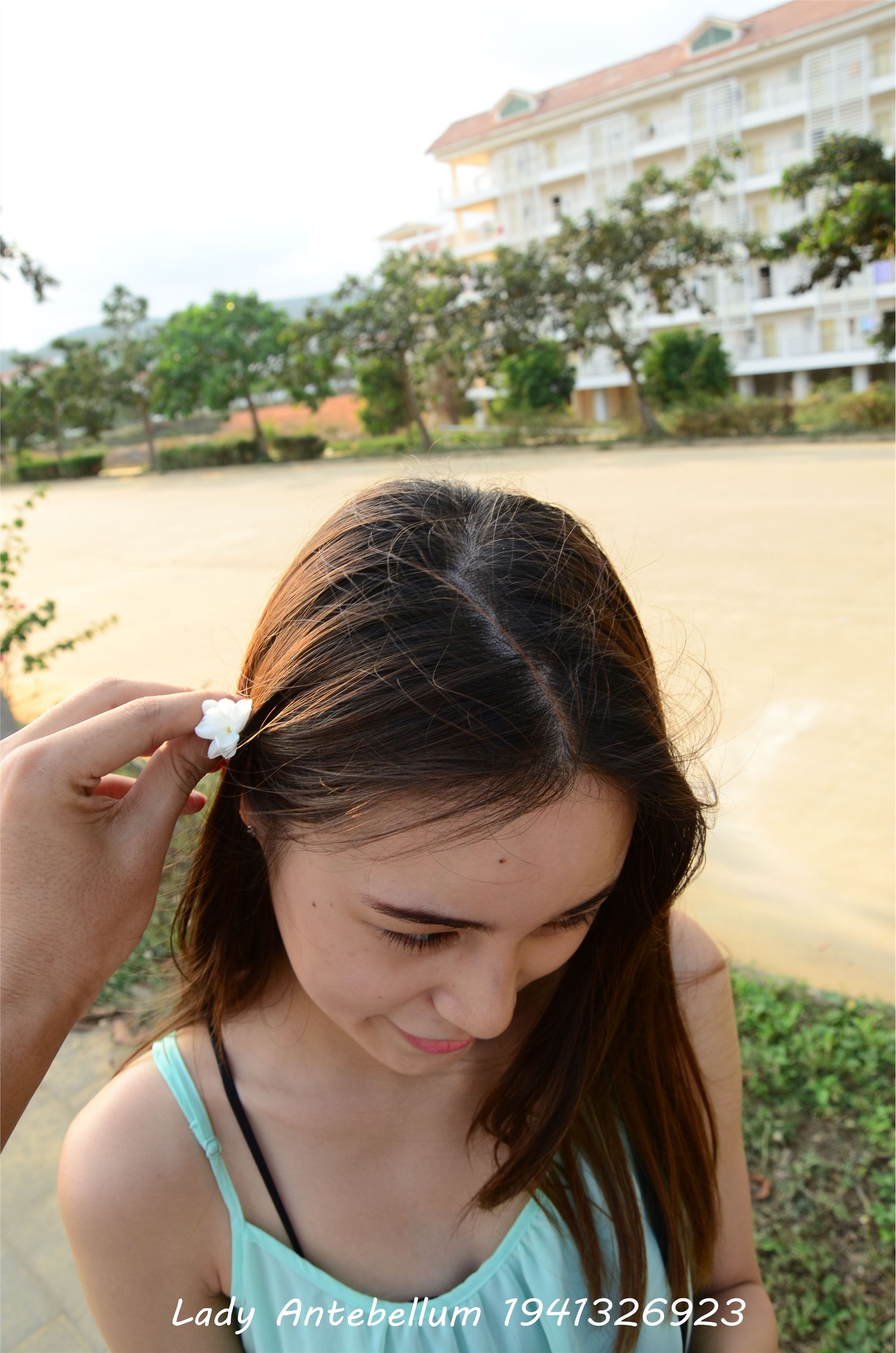 [战前女神] 恋足美腿棉袜女神级摄影套图 001