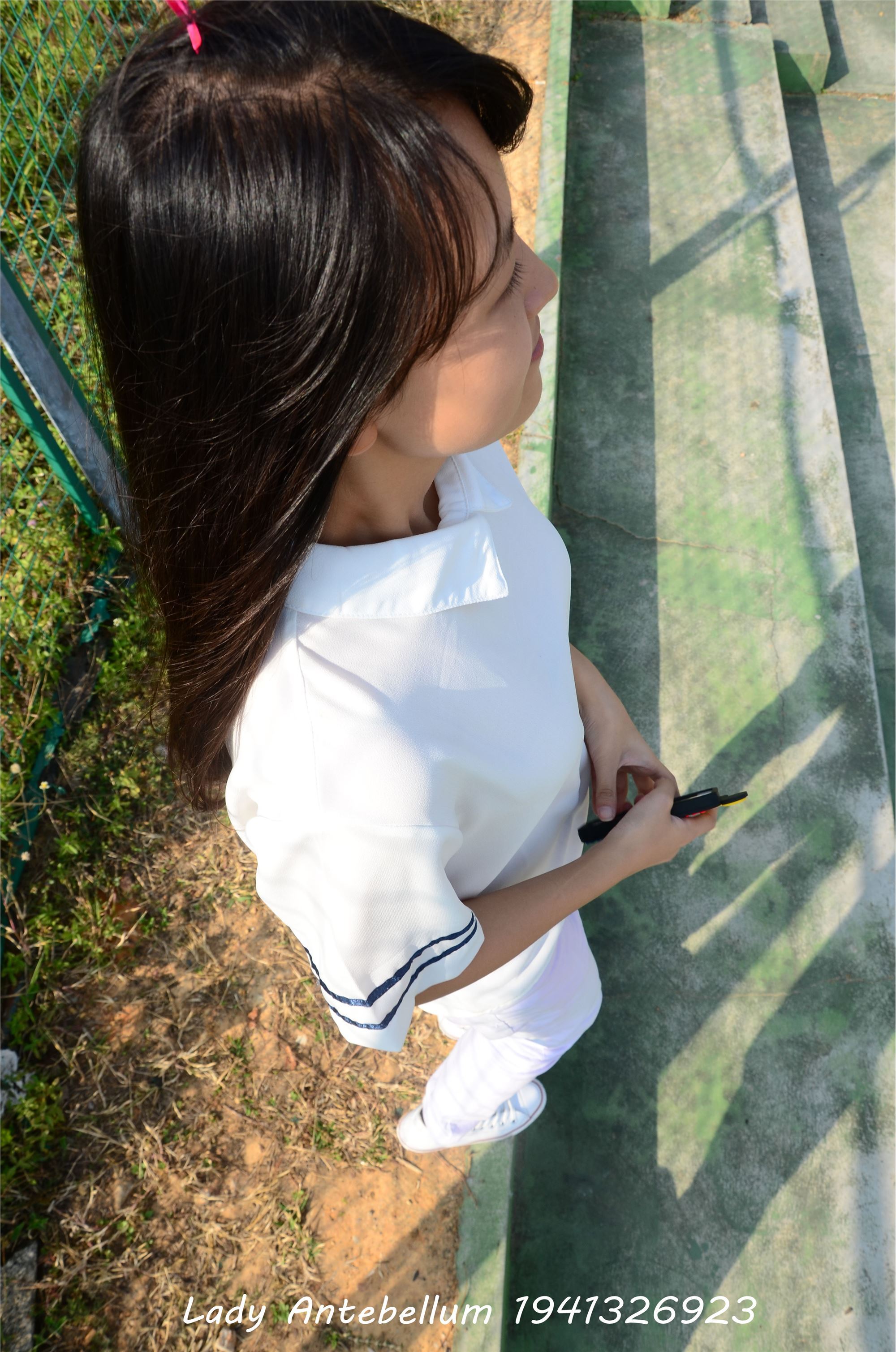 [战前女神] 恋足美腿棉袜女神级摄影套图 002