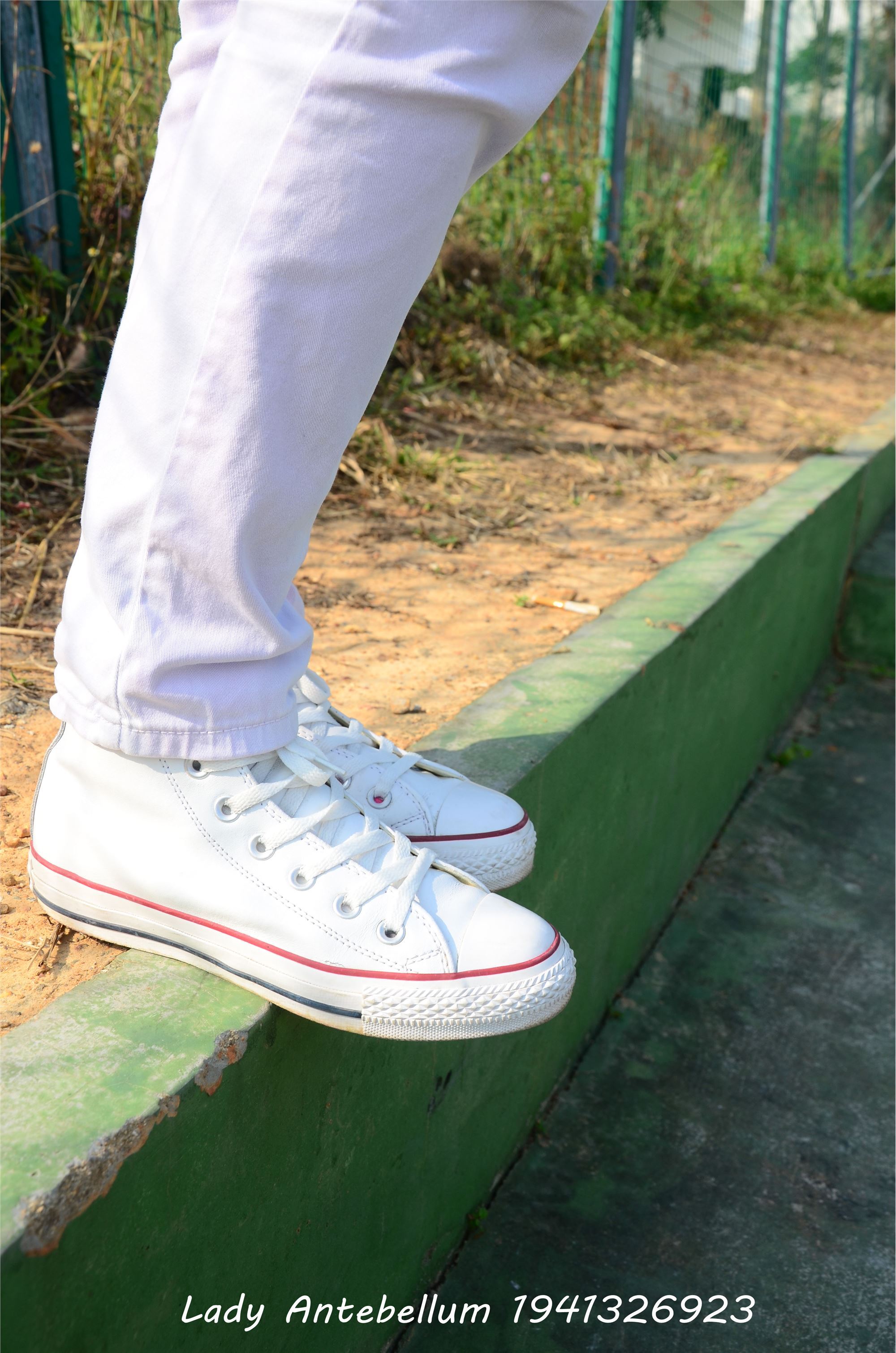 [战前女神] 恋足美腿棉袜女神级摄影套图 002