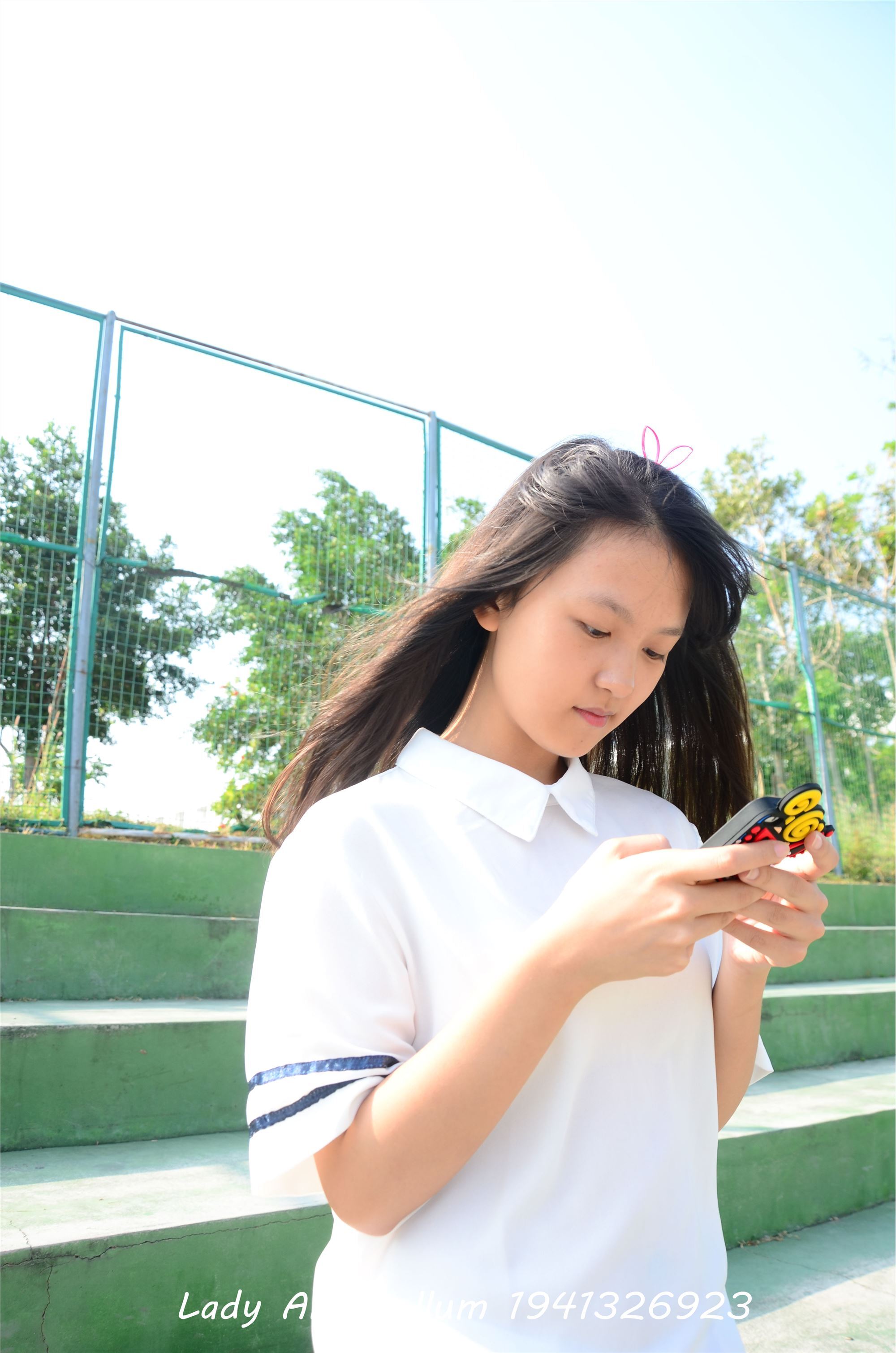 [战前女神] 恋足美腿棉袜女神级摄影套图 002