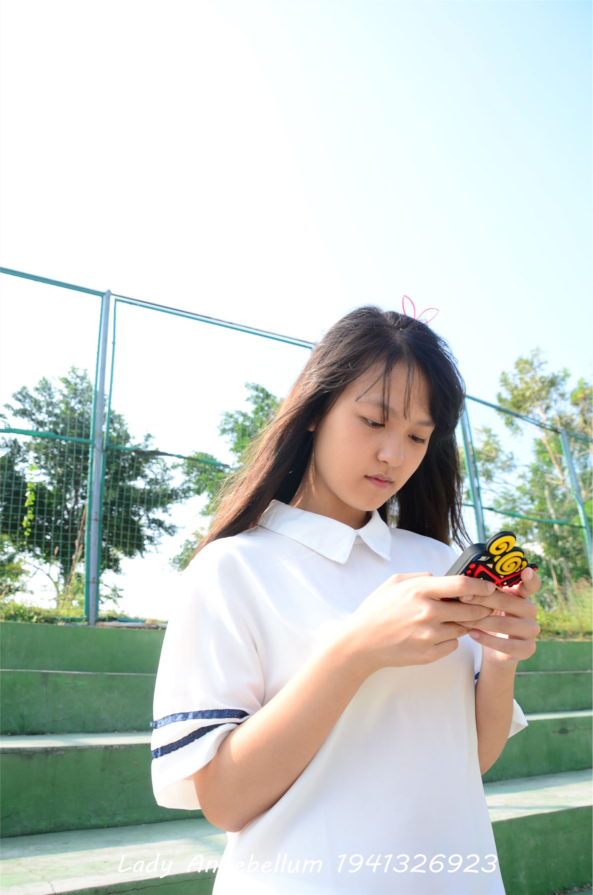 [战前女神] 恋足美腿棉袜女神级摄影套图 002