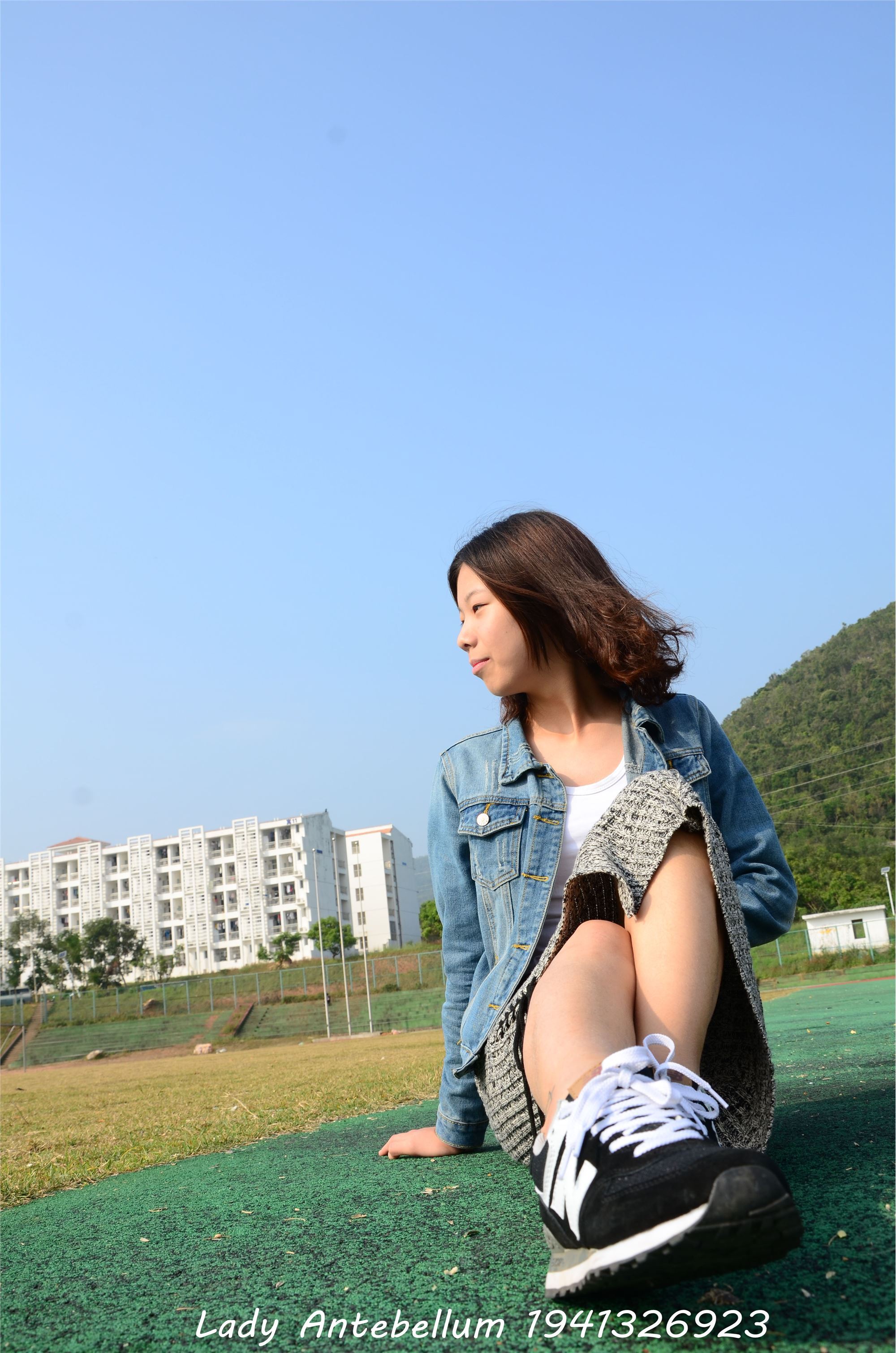 [战前女神] 恋足美腿棉袜女神级摄影套图 007