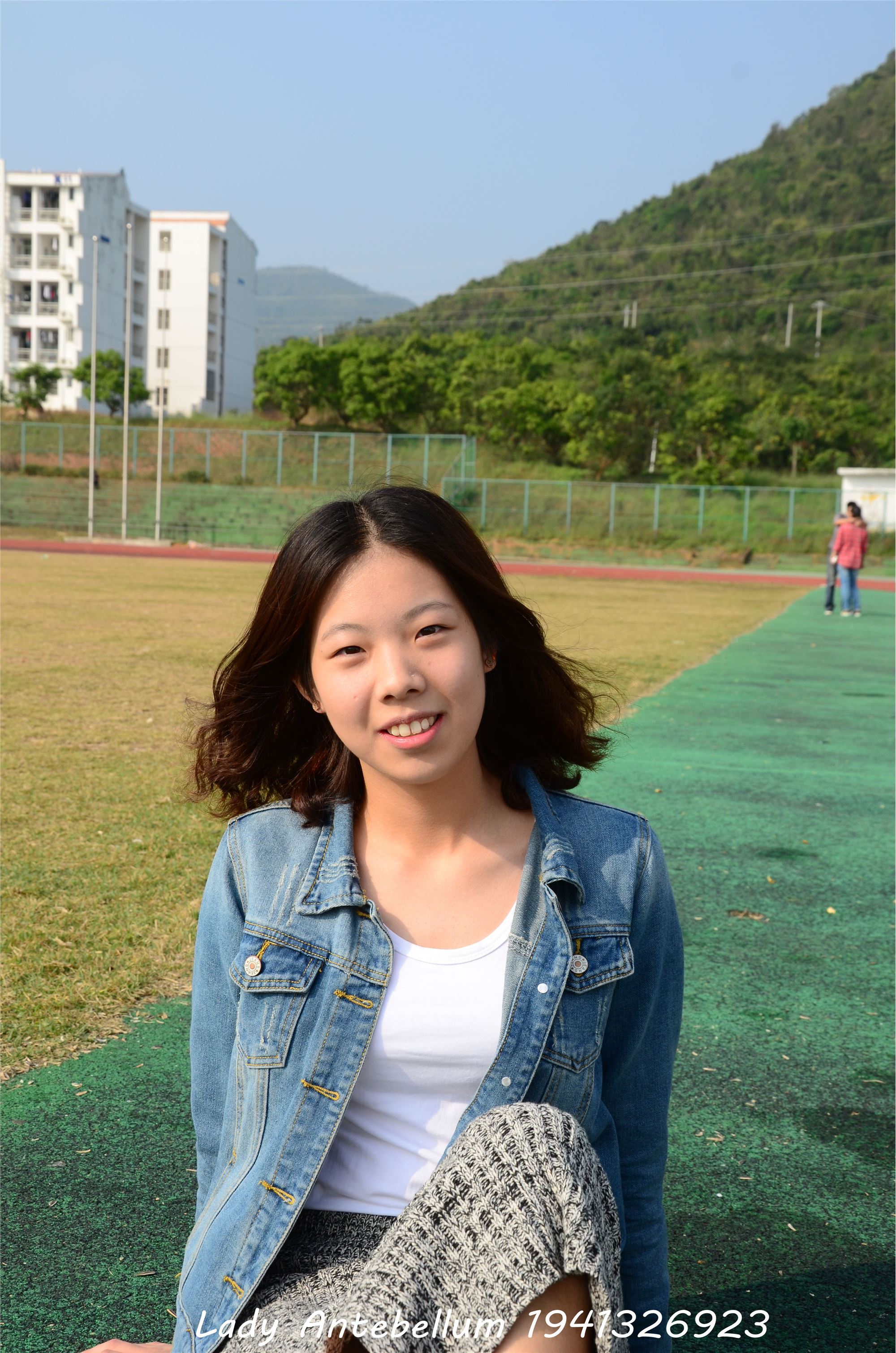 [战前女神] 恋足美腿棉袜女神级摄影套图 007