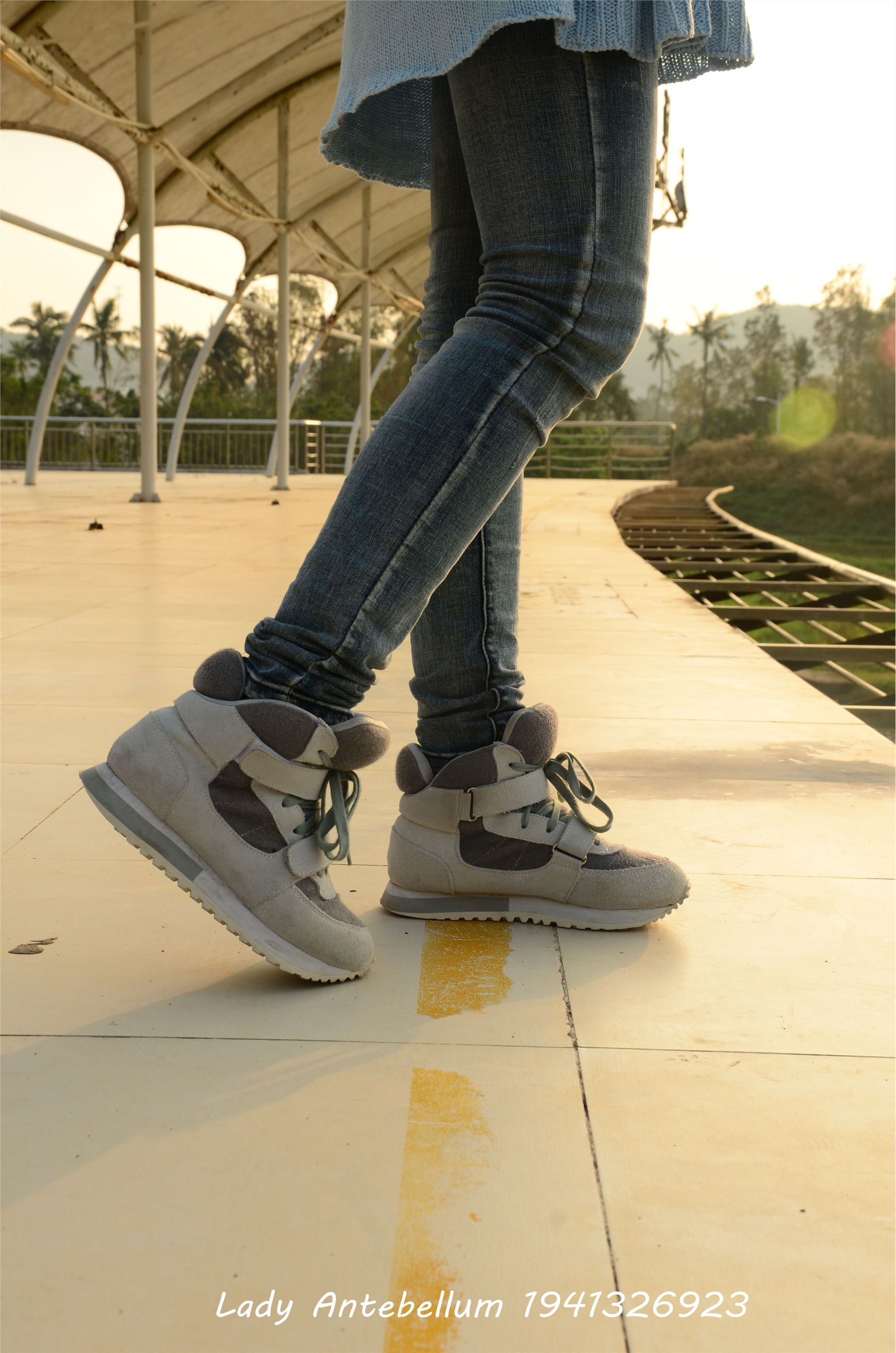 [战前女神] 恋足美腿棉袜女神级摄影套图 008