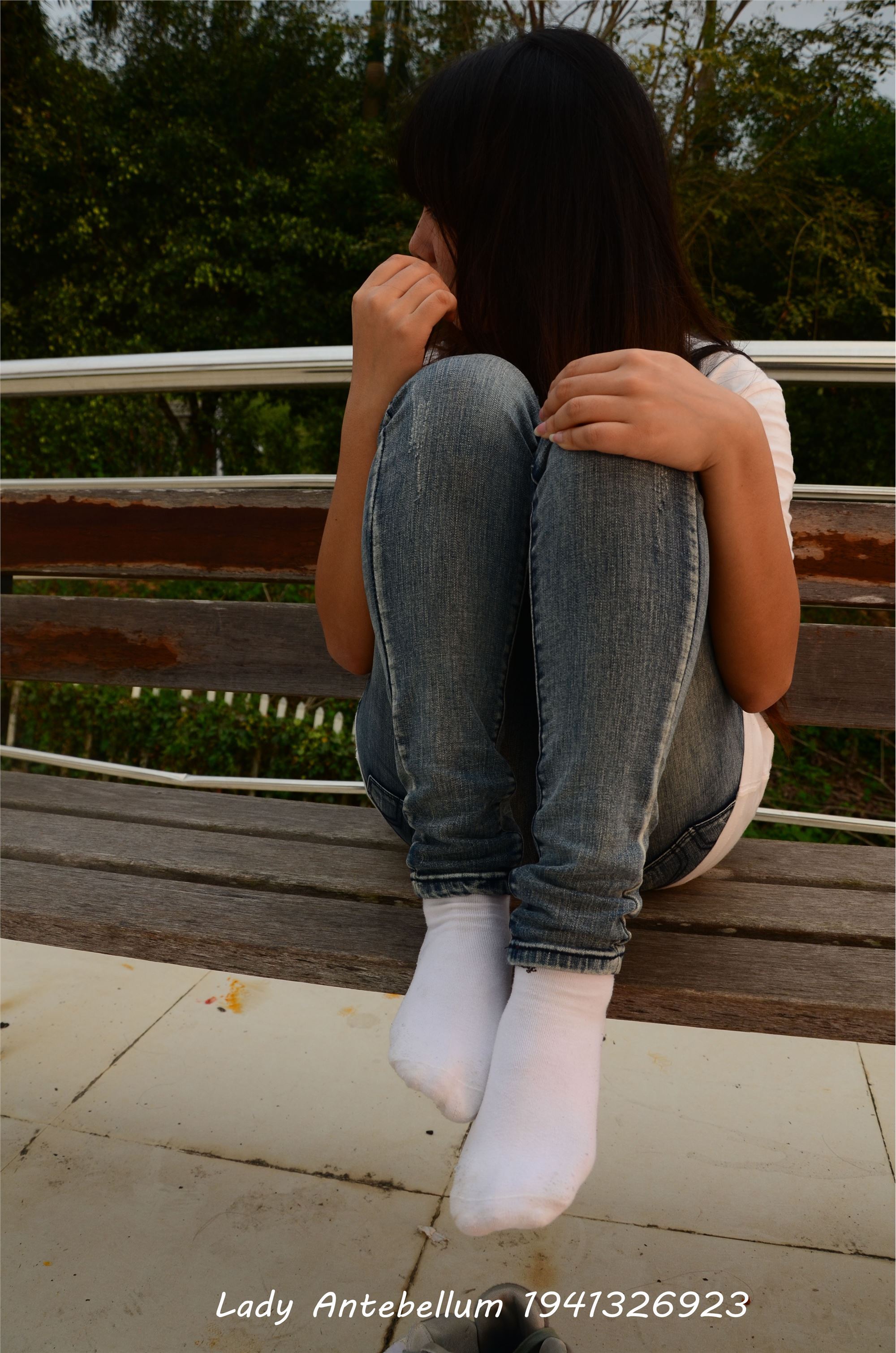 [战前女神] 恋足美腿棉袜女神级摄影套图 008