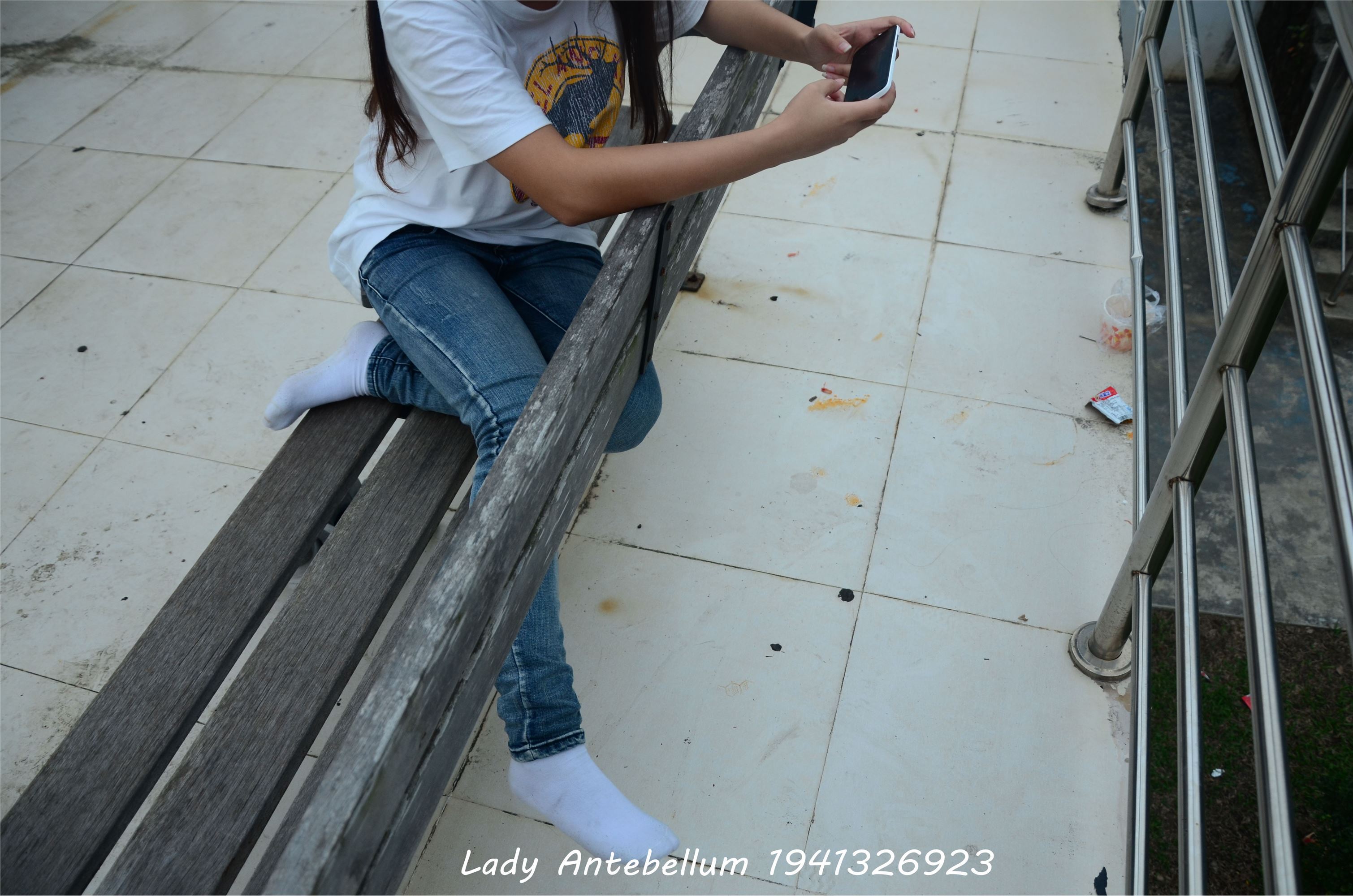 [战前女神] 恋足美腿棉袜女神级摄影套图 008