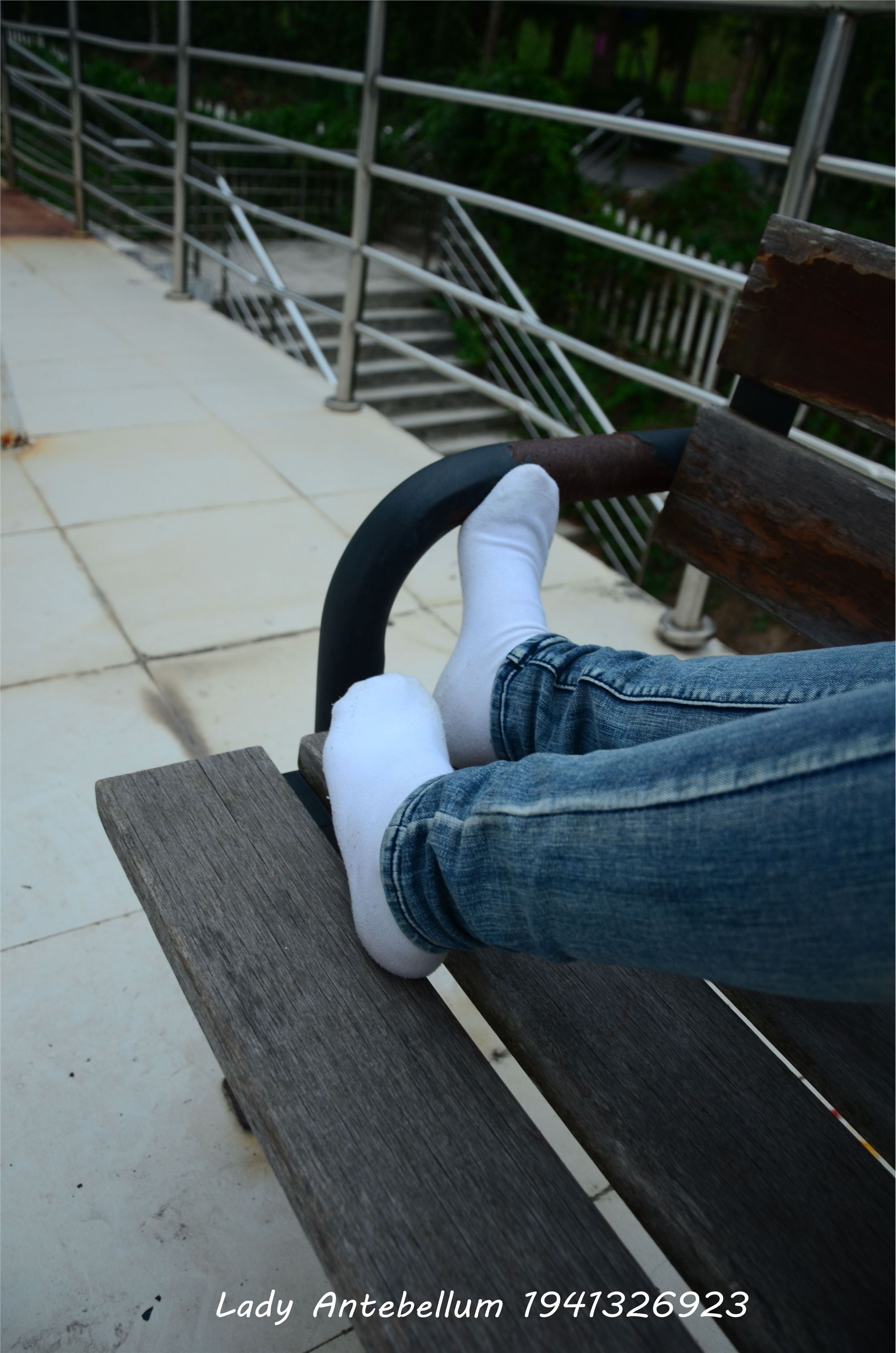 [战前女神] 恋足美腿棉袜女神级摄影套图 008