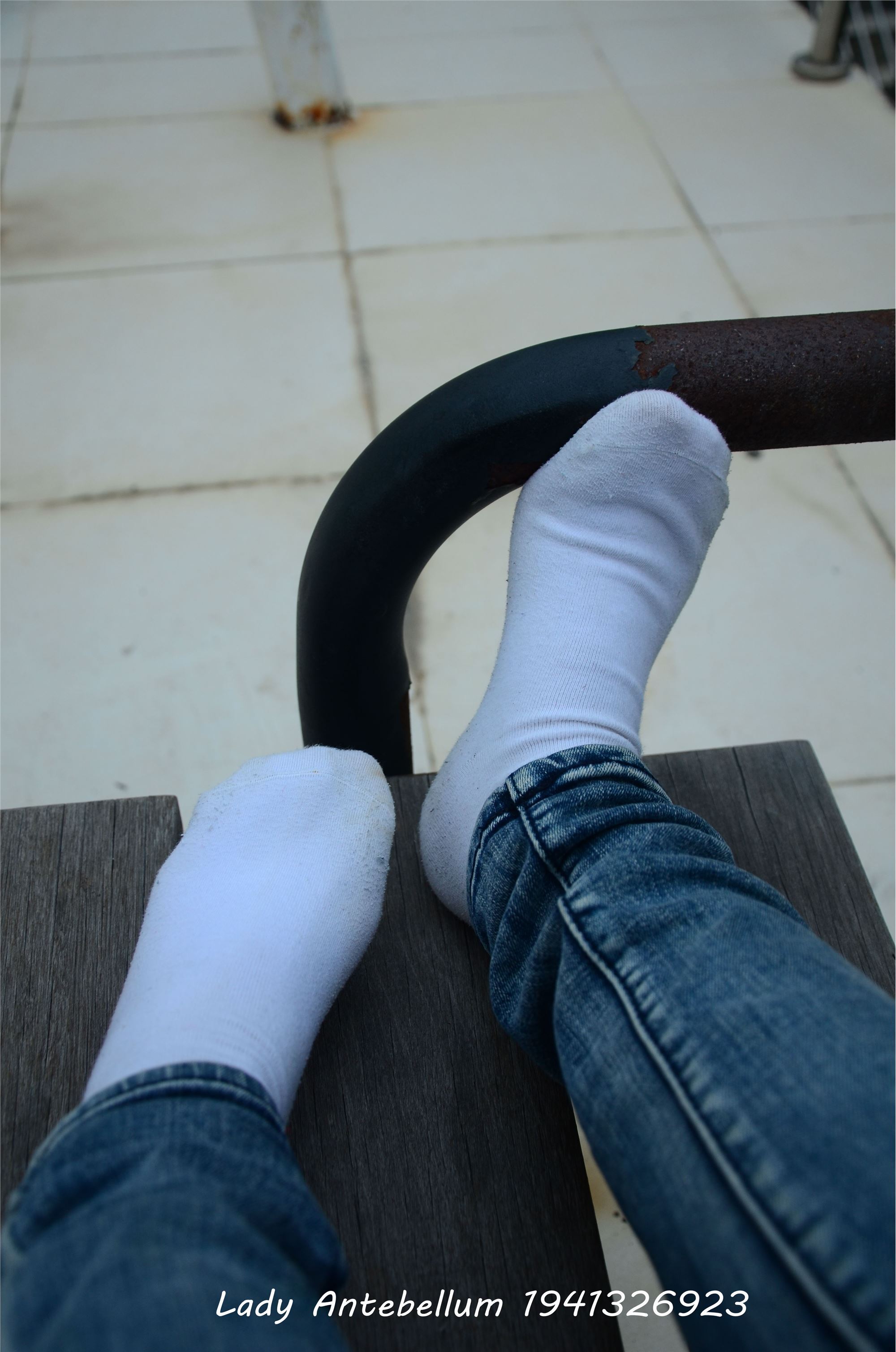 [战前女神] 恋足美腿棉袜女神级摄影套图 008