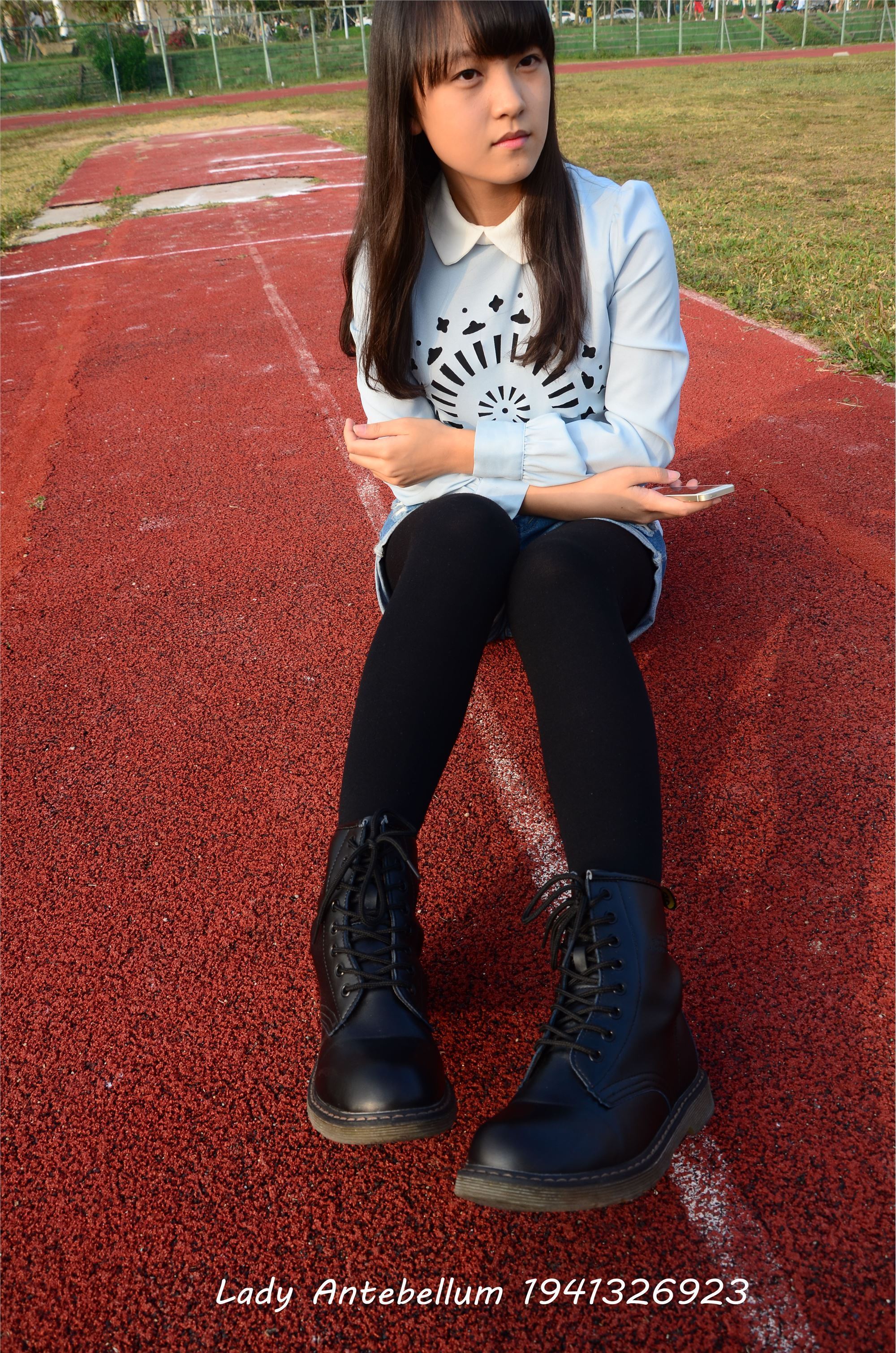 [战前女神] 恋足美腿棉袜女神级摄影套图 015