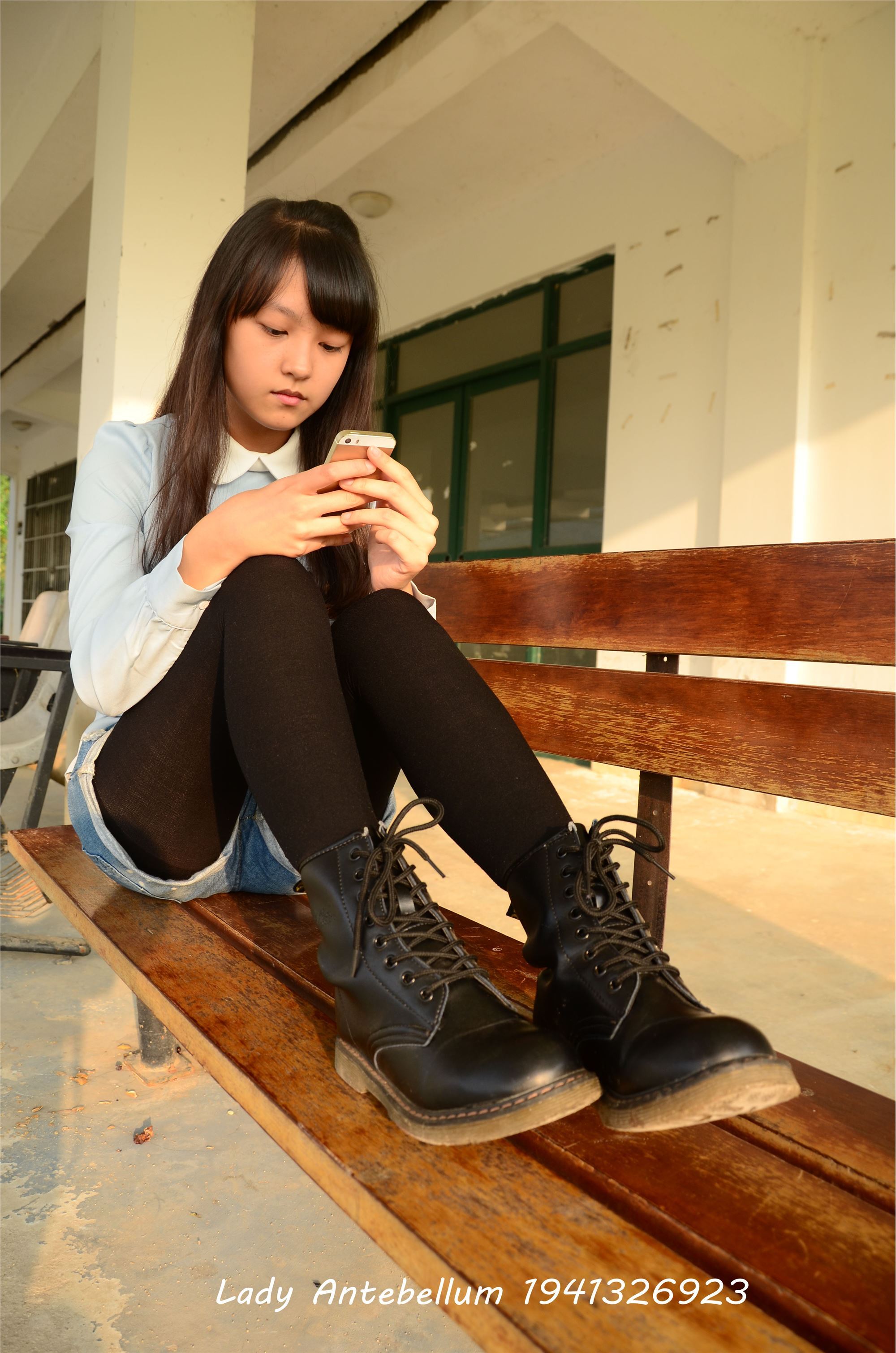 [战前女神] 恋足美腿棉袜女神级摄影套图 015