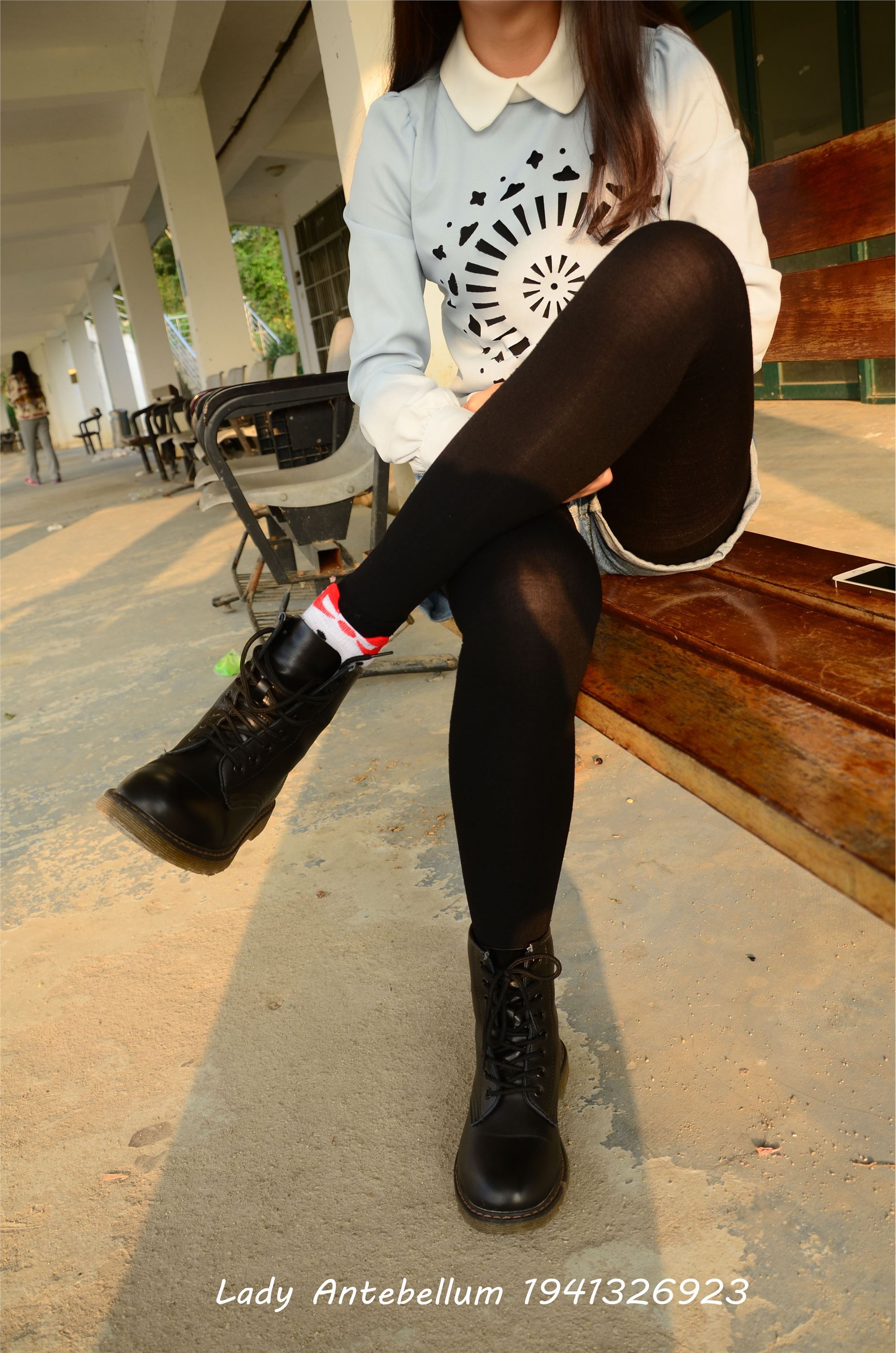 [战前女神] 恋足美腿棉袜女神级摄影套图 015