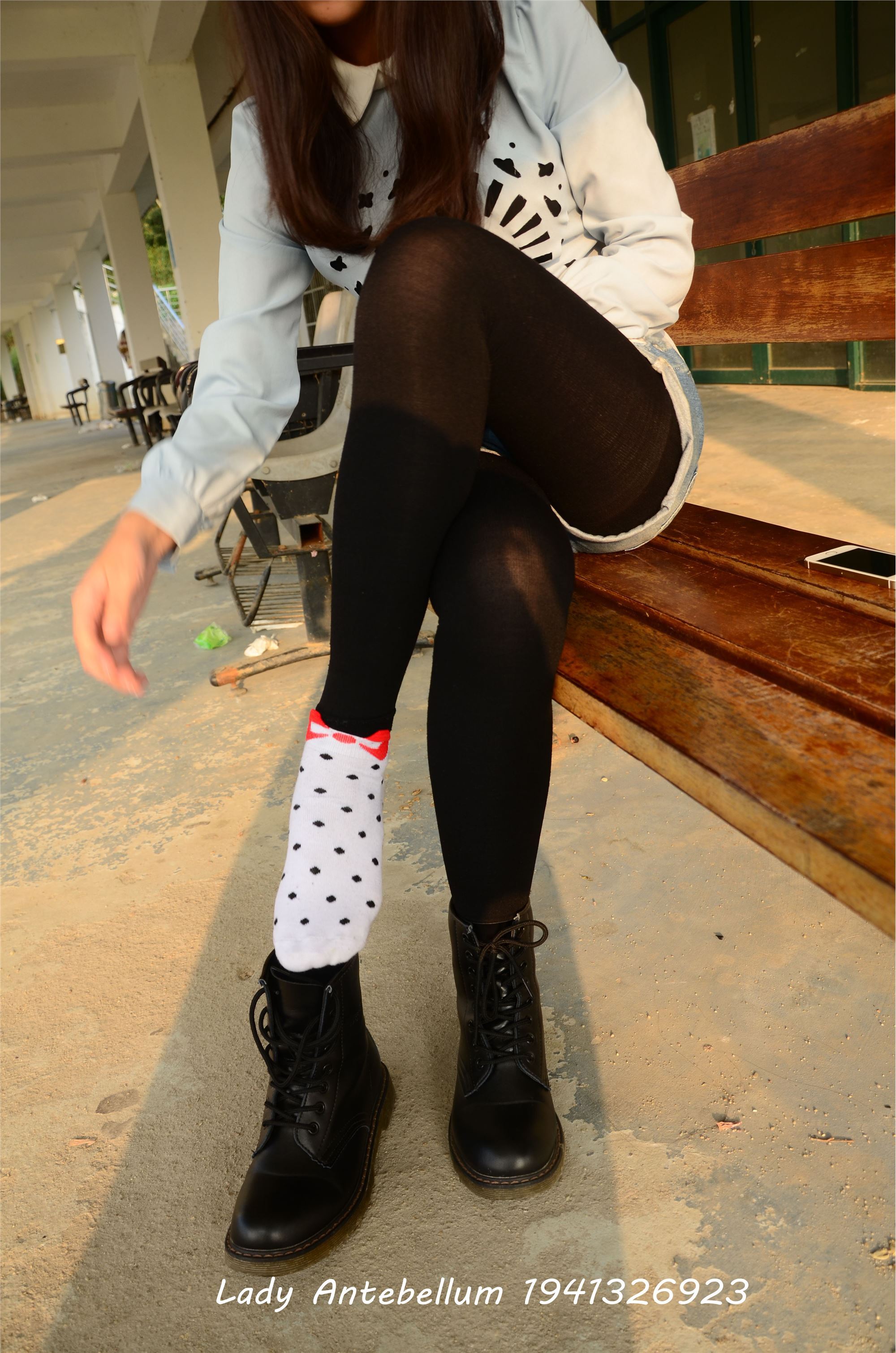 [战前女神] 恋足美腿棉袜女神级摄影套图 015