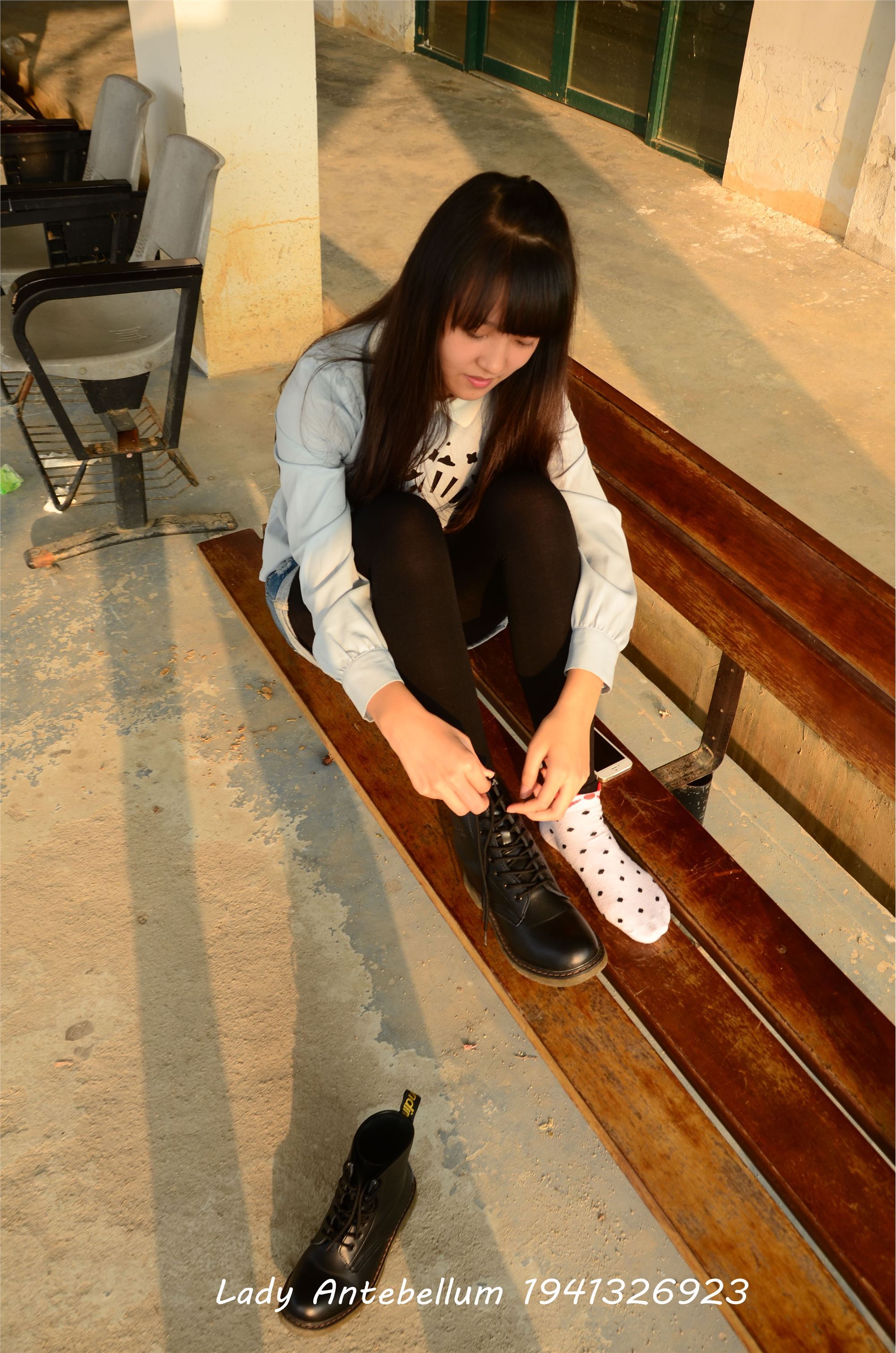 [战前女神] 恋足美腿棉袜女神级摄影套图 015