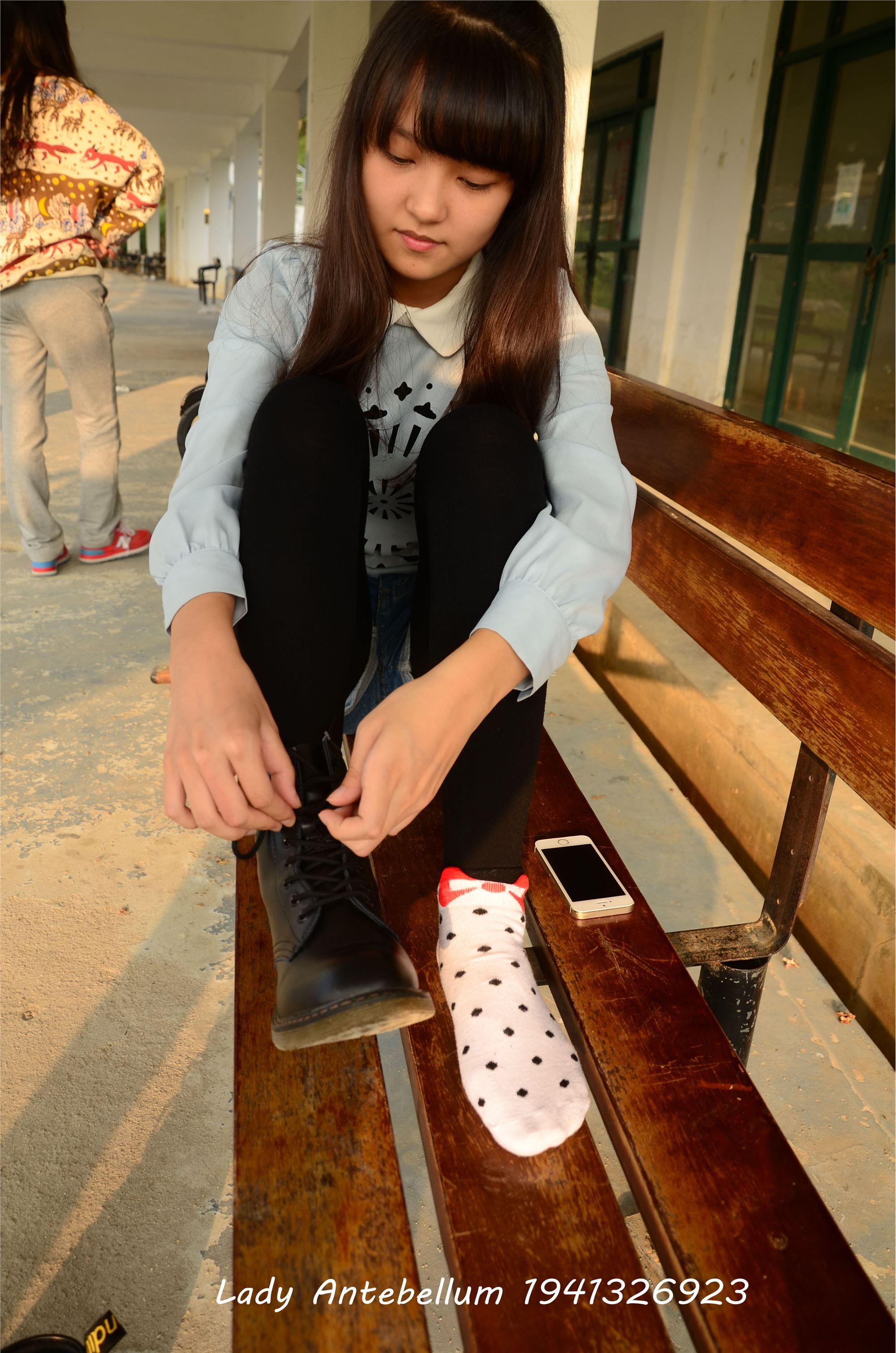 [战前女神] 恋足美腿棉袜女神级摄影套图 015