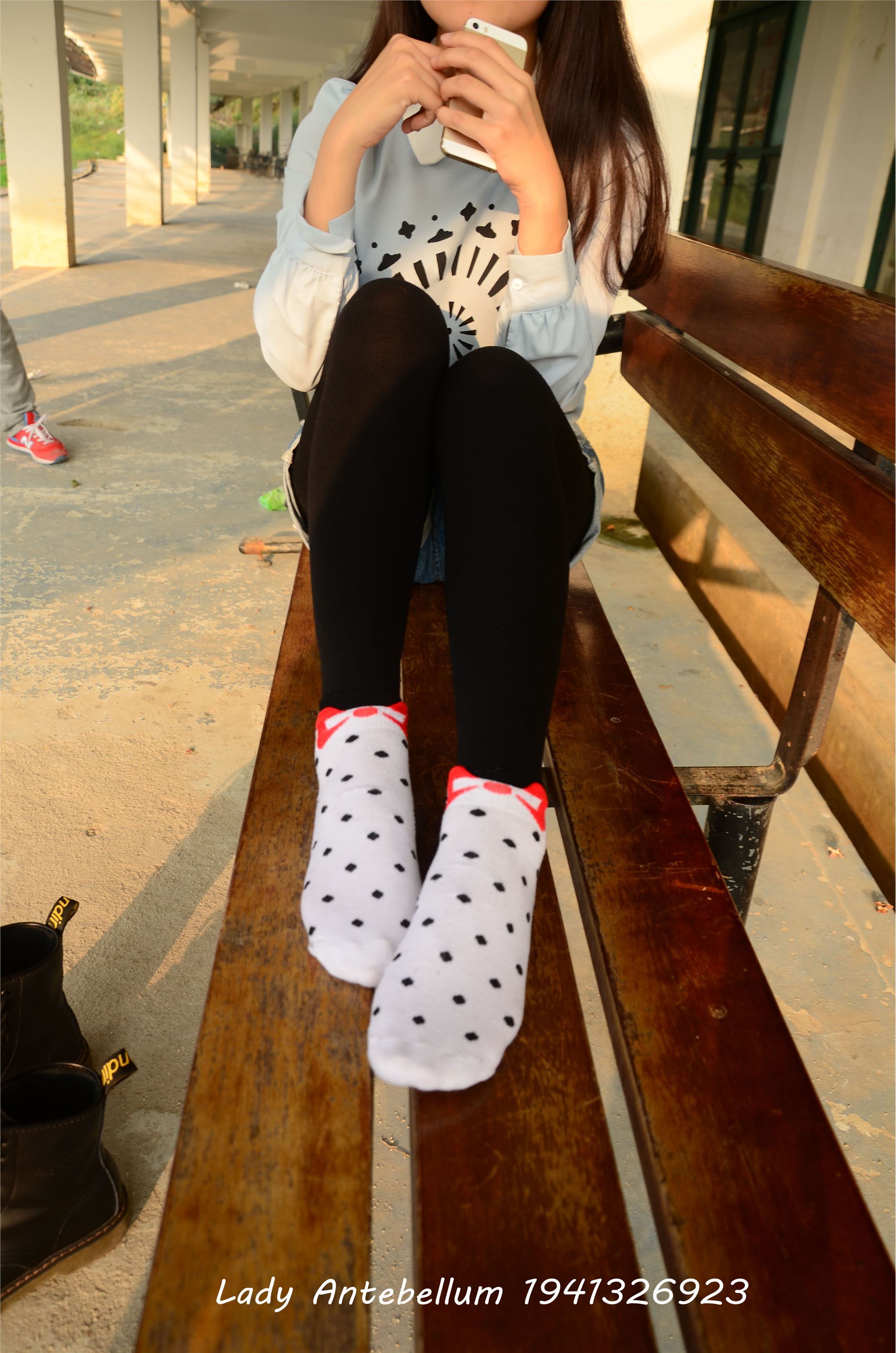 [战前女神] 恋足美腿棉袜女神级摄影套图 015