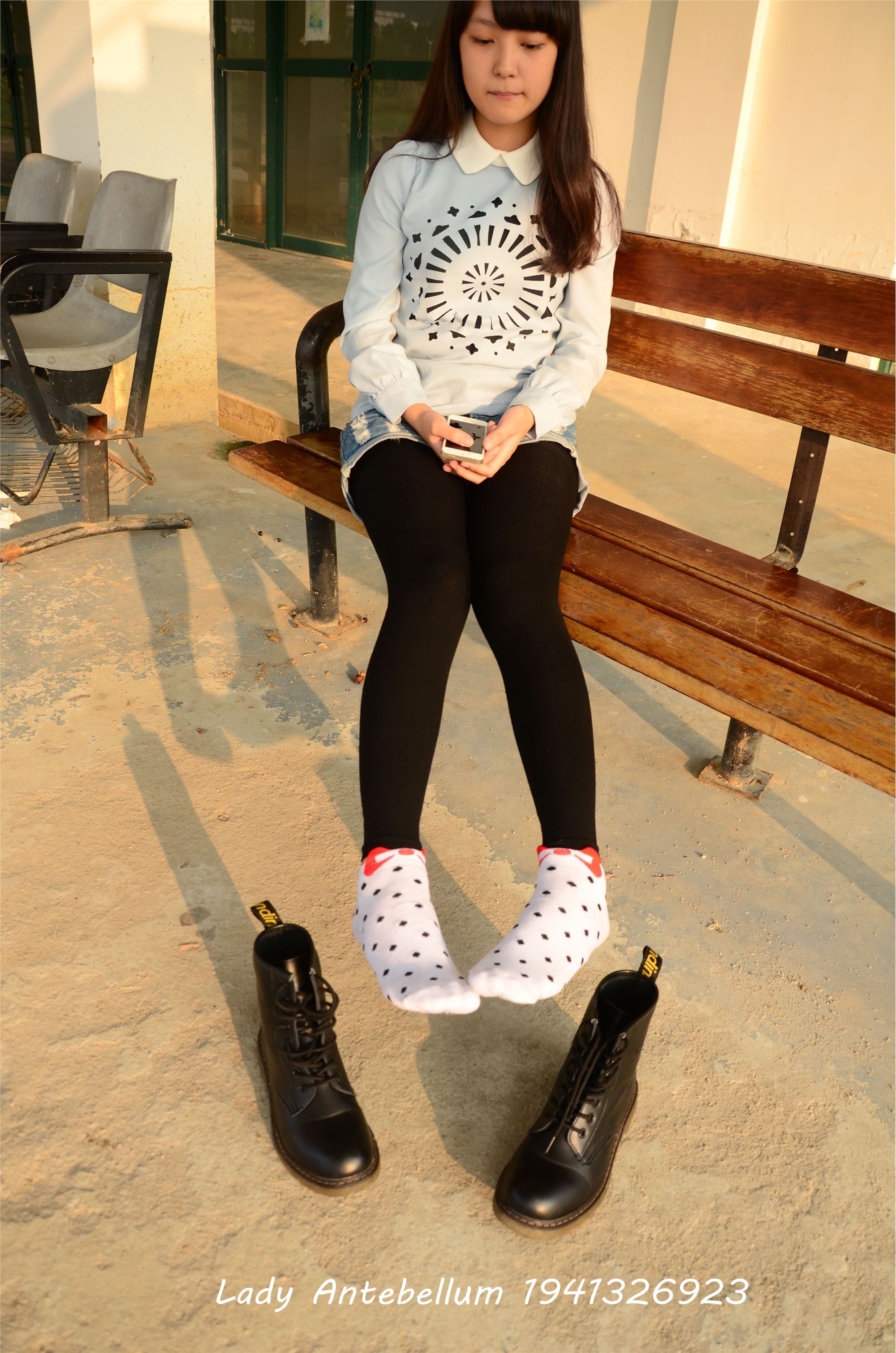 [战前女神] 恋足美腿棉袜女神级摄影套图 015