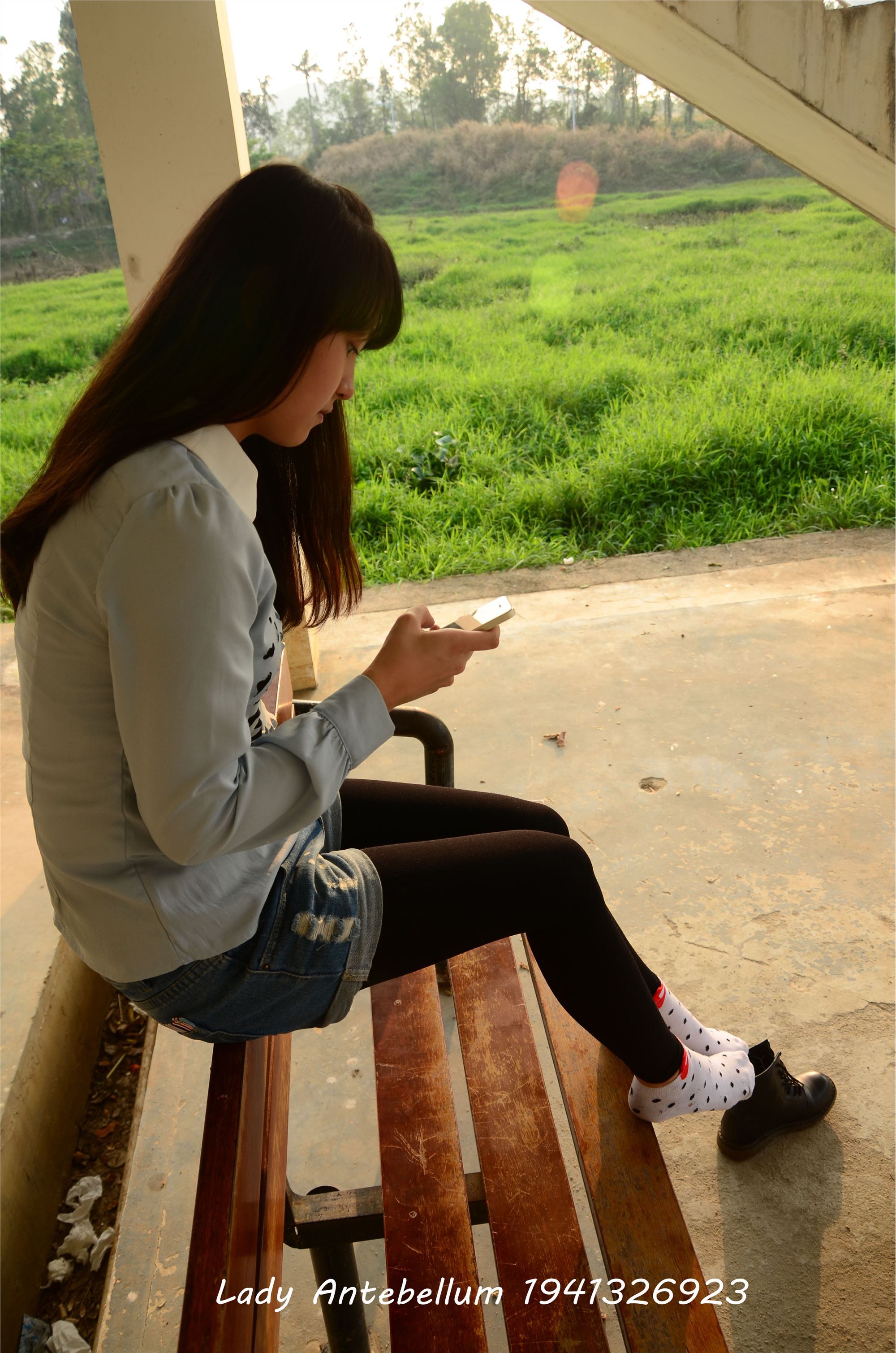 [战前女神] 恋足美腿棉袜女神级摄影套图 015