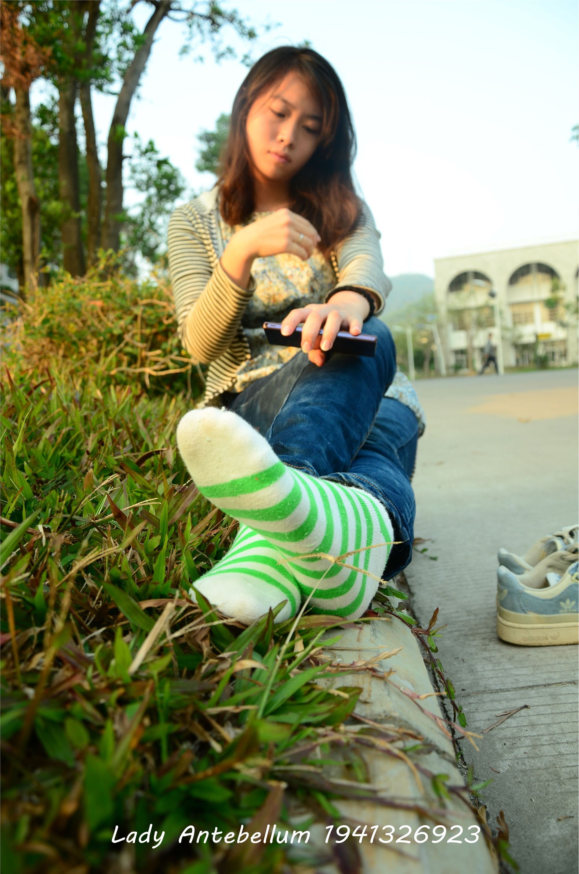 [战前女神] 恋足美腿棉袜女神级摄影套图 016