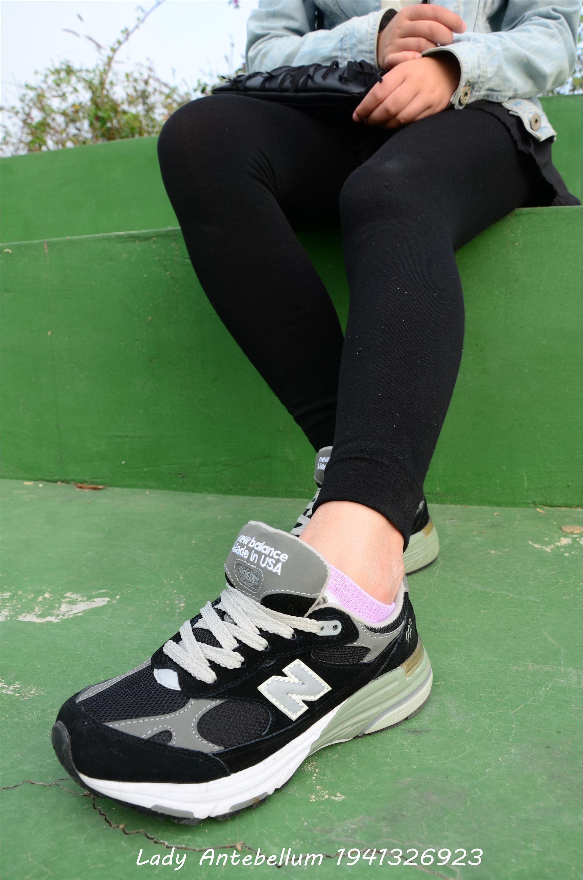 [战前女神] 恋足美腿棉袜女神级摄影套图 019