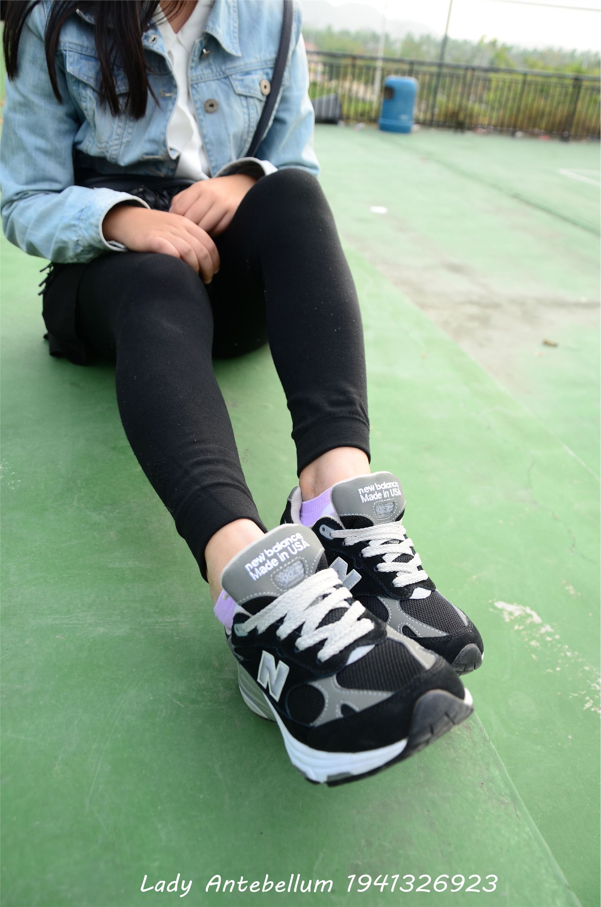 [战前女神] 恋足美腿棉袜女神级摄影套图 019